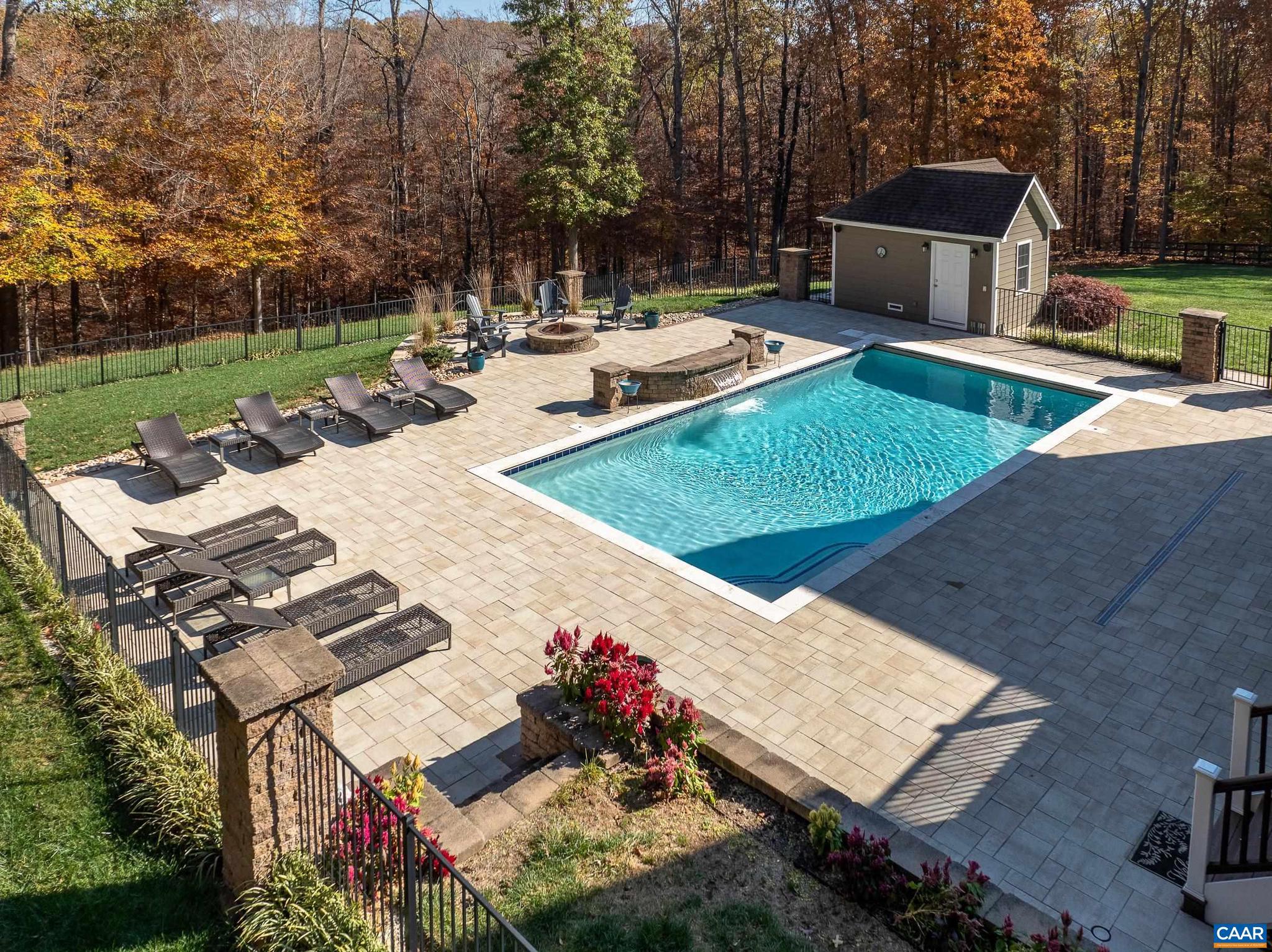 LAMBERT POINT - Residential