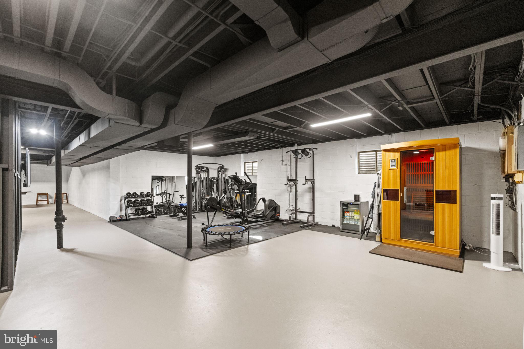 POTOMAC STATION - Residential