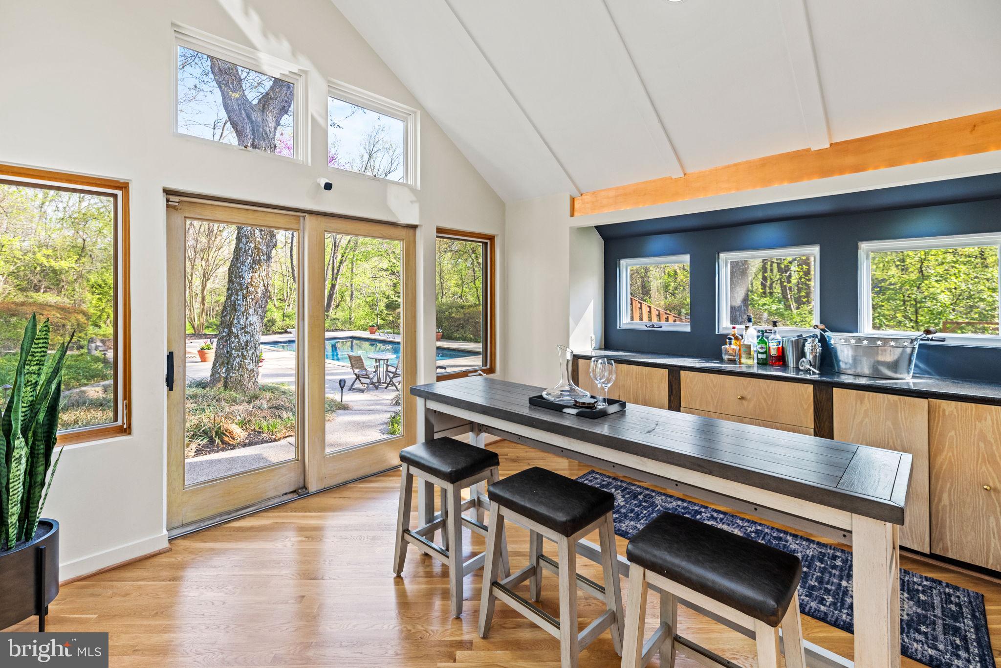 POTOMAC STATION - Residential