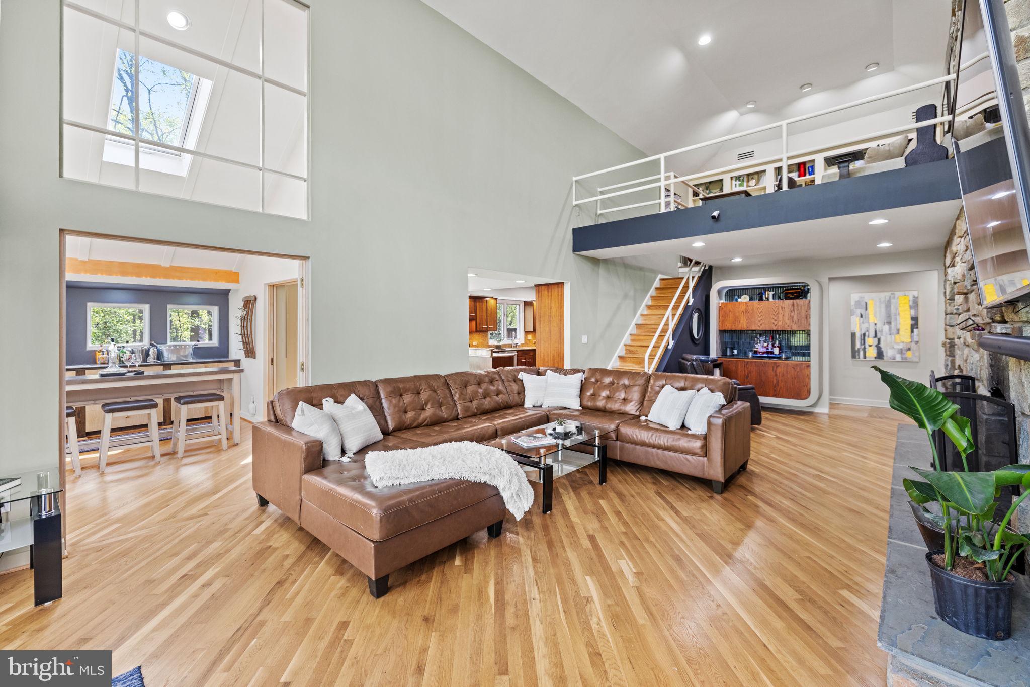 POTOMAC STATION - Residential