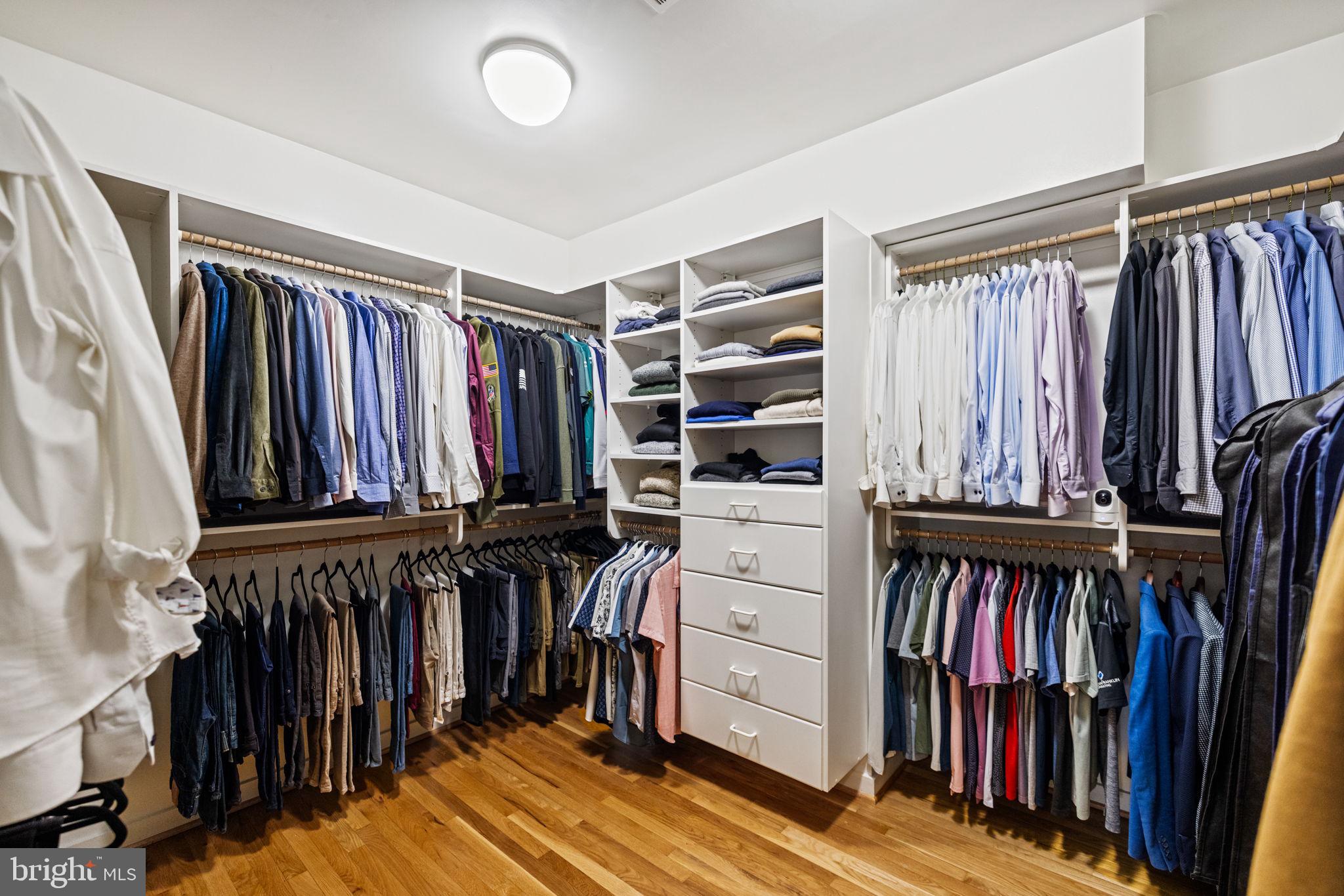 POTOMAC STATION - Residential