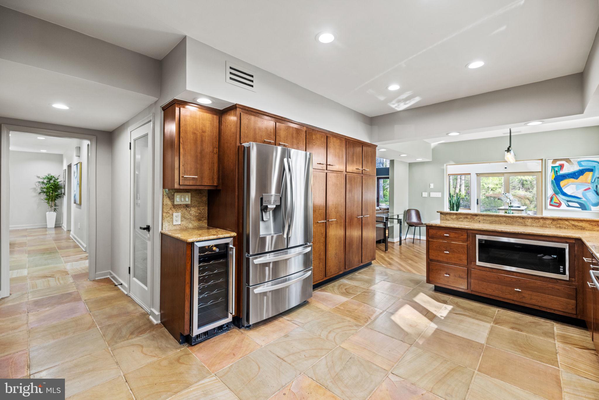 POTOMAC STATION - Residential