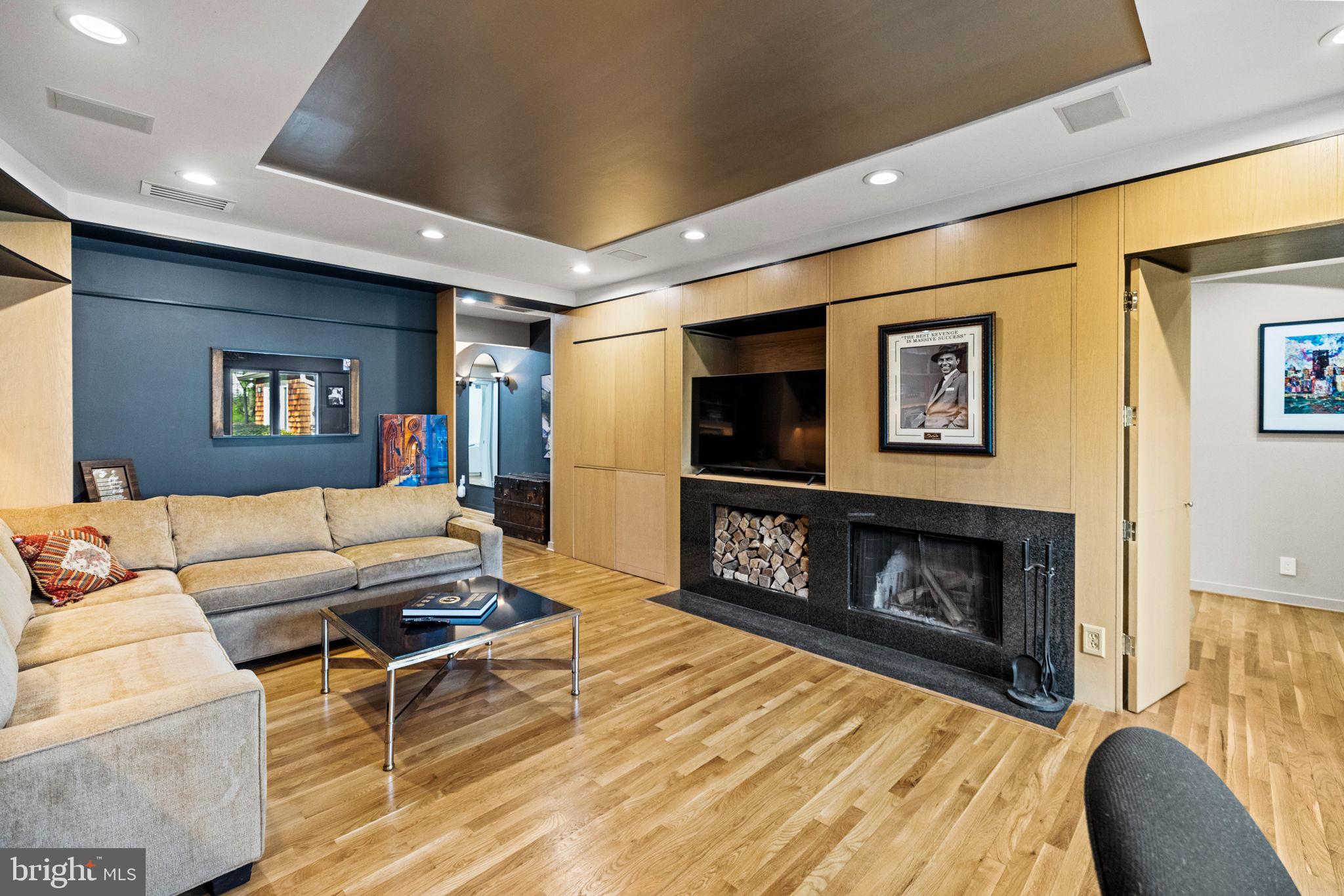 POTOMAC STATION - Residential