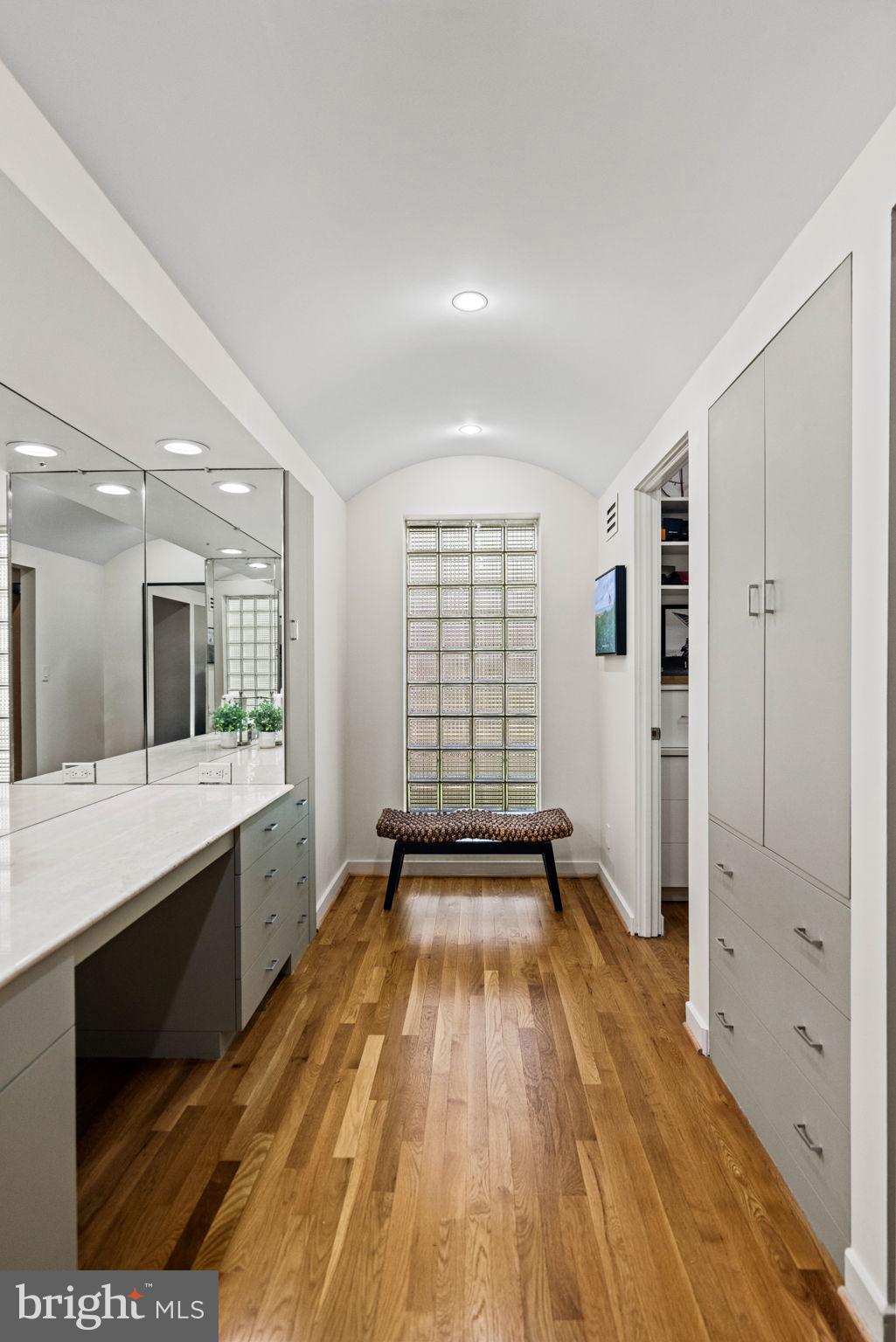 POTOMAC STATION - Residential