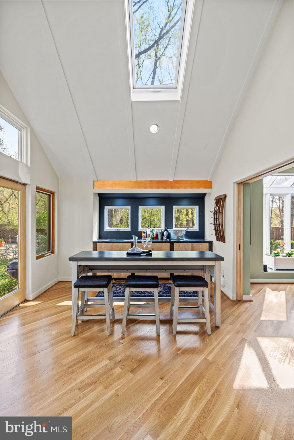 POTOMAC STATION - Residential