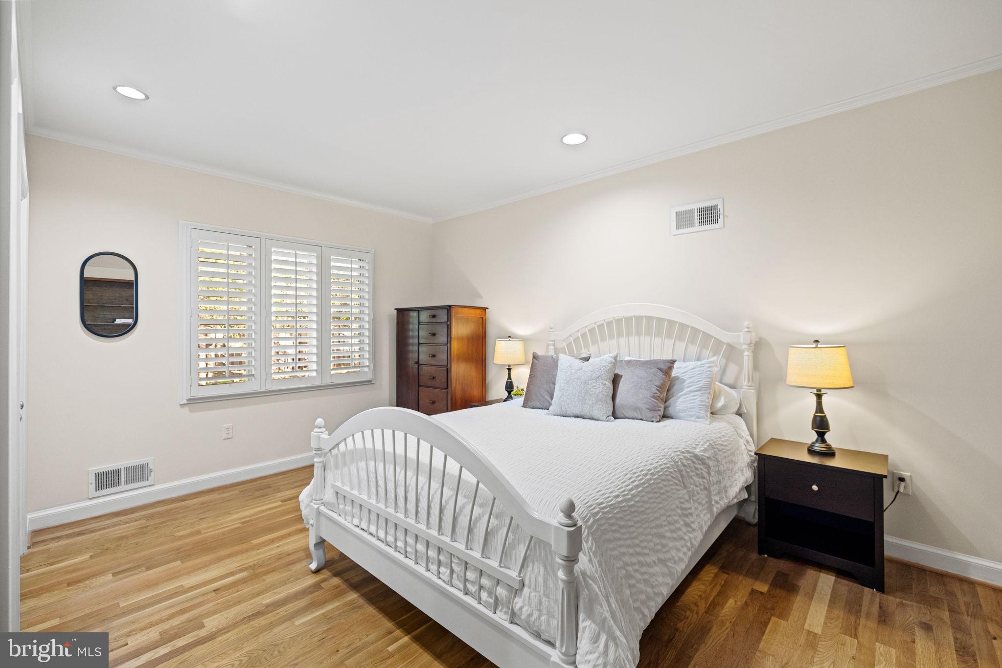 POTOMAC STATION - Residential