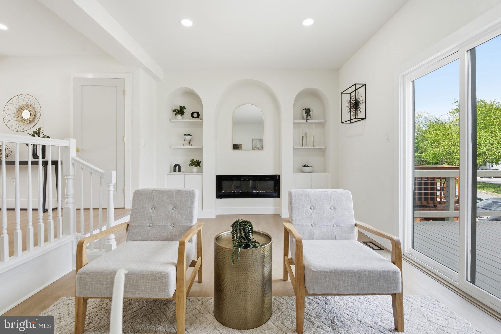 HAMPSTEAD VALLEY - Residential