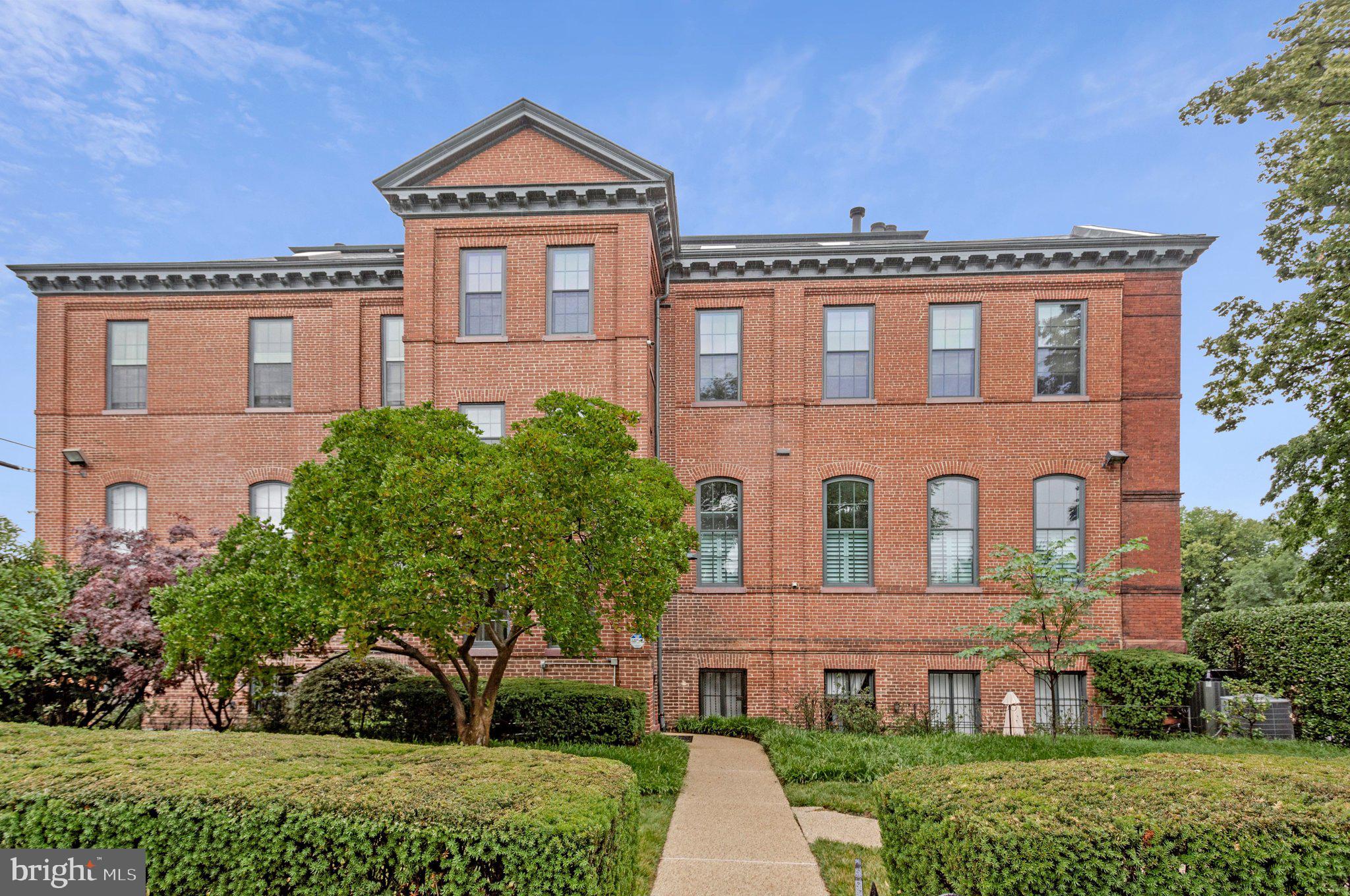 410 5TH STREET NE 13