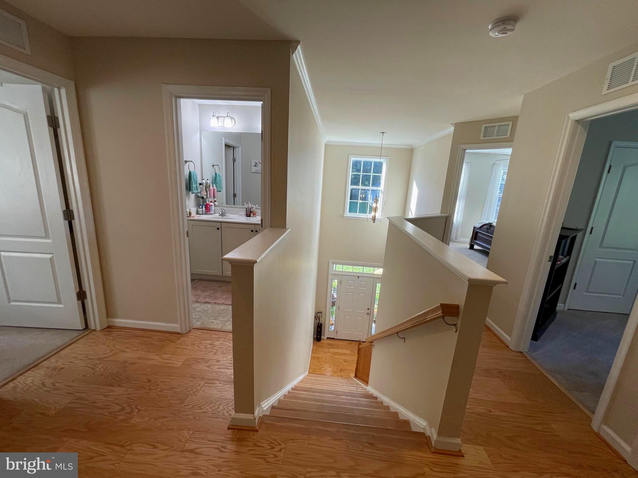 ARCHERS ROCK - Residential