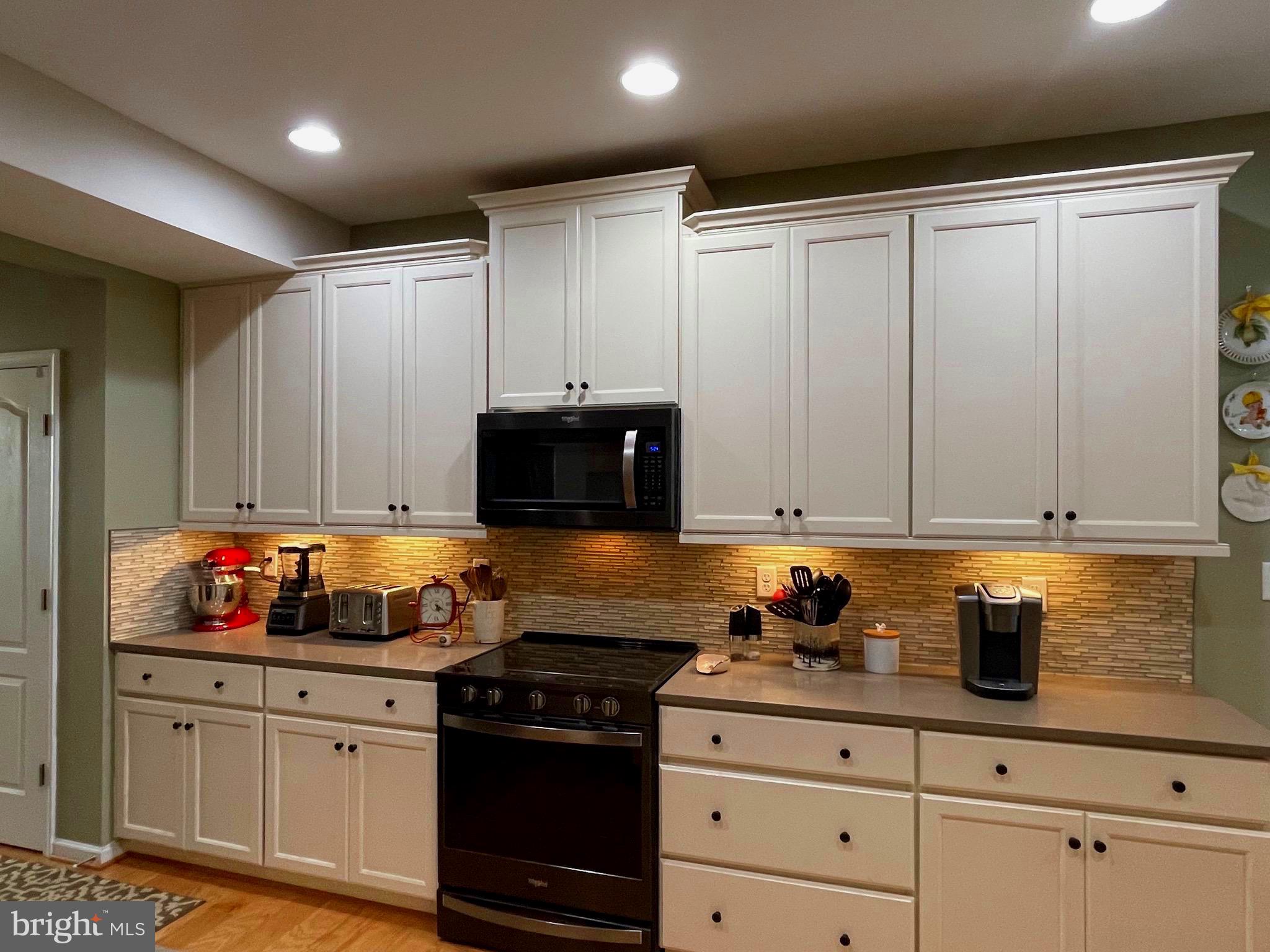 ARCHERS ROCK - Residential