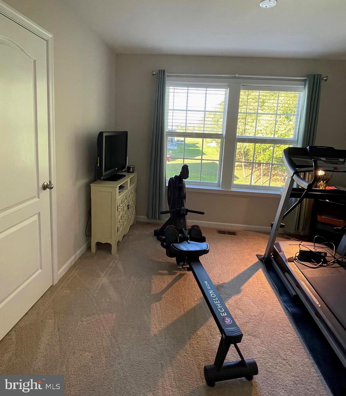 ARCHERS ROCK - Residential