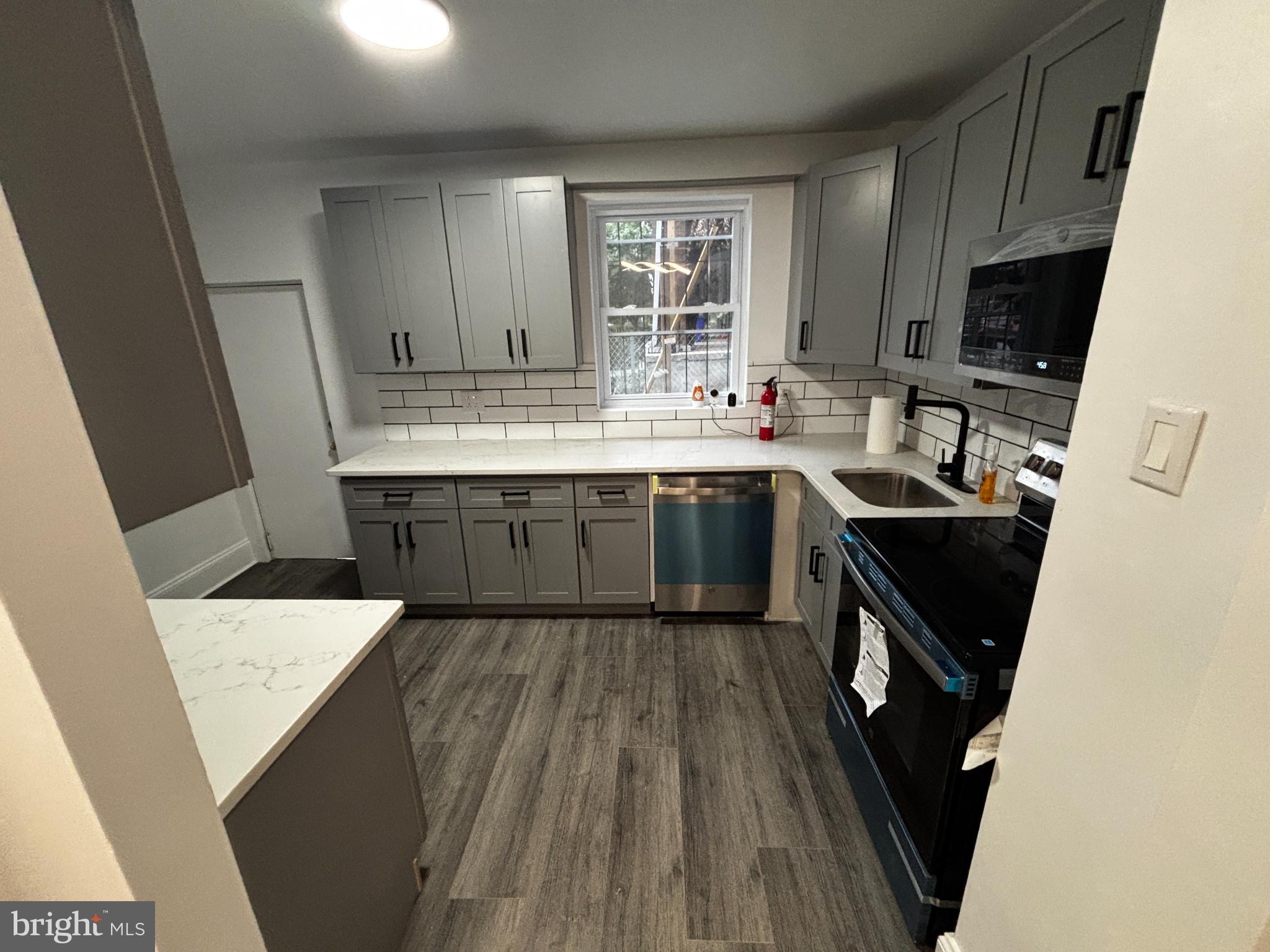 COBBS CREEK - Residential