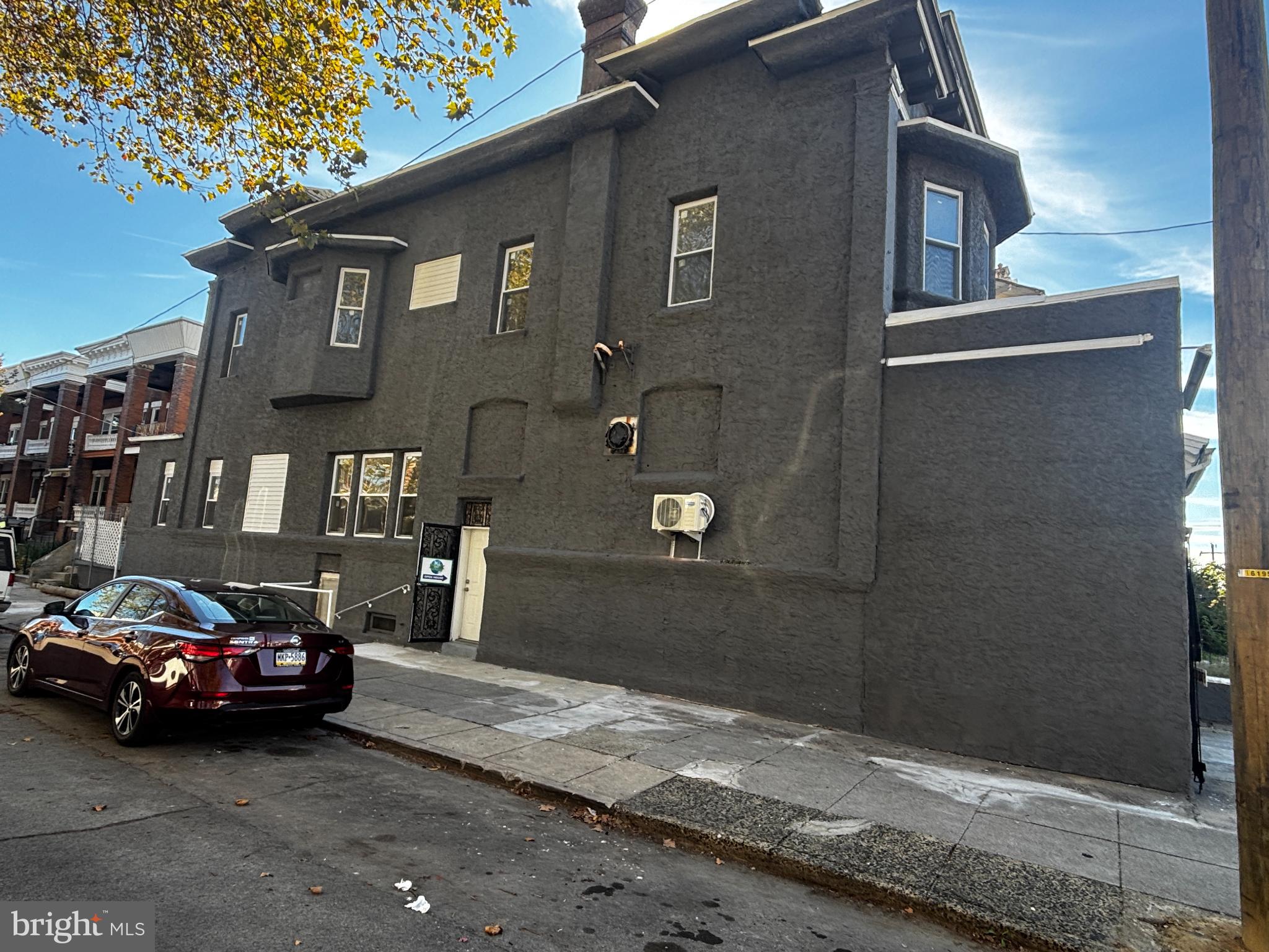 COBBS CREEK - Residential