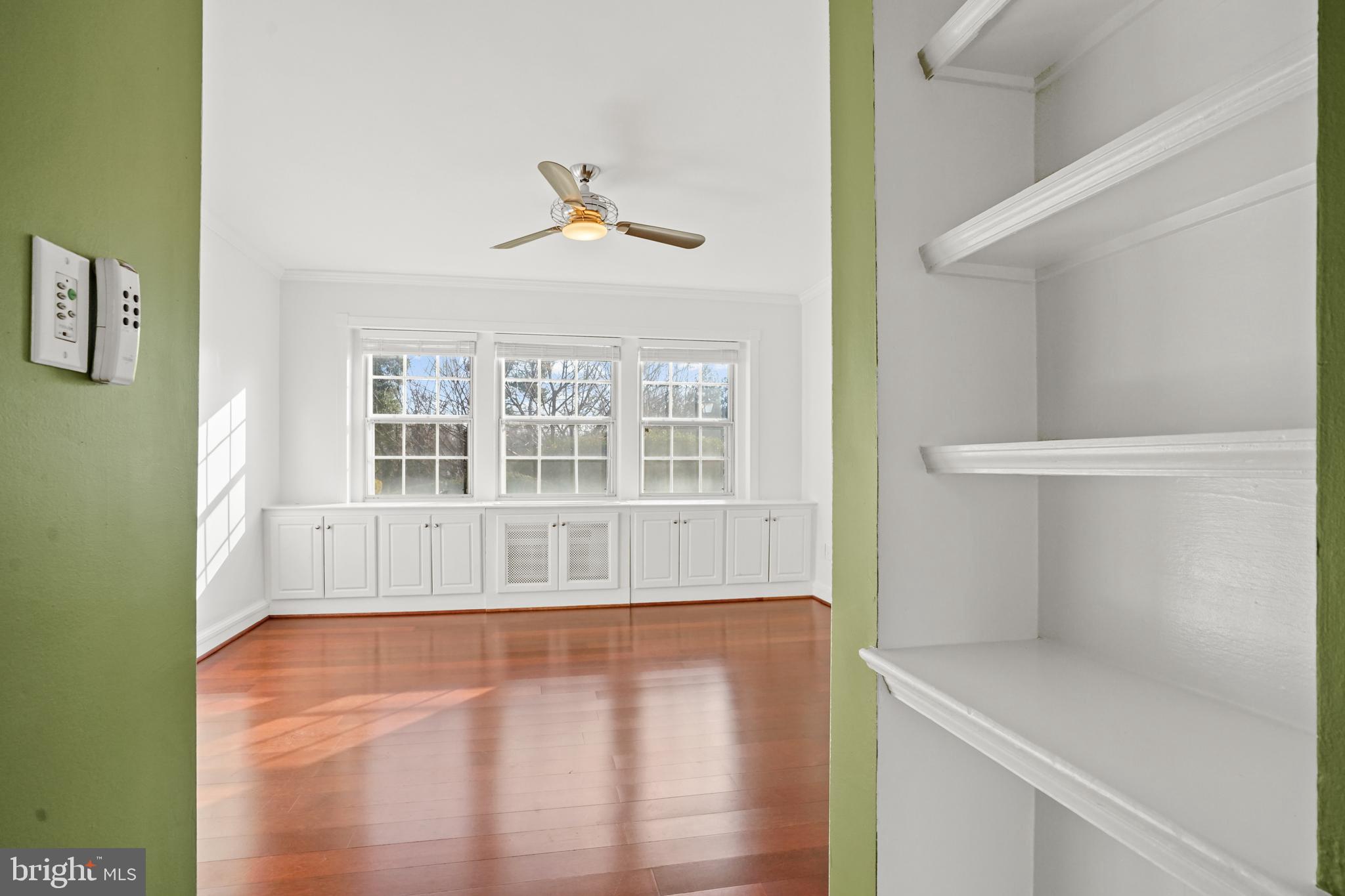 POTOWMACK CROSSING - Residential Lease