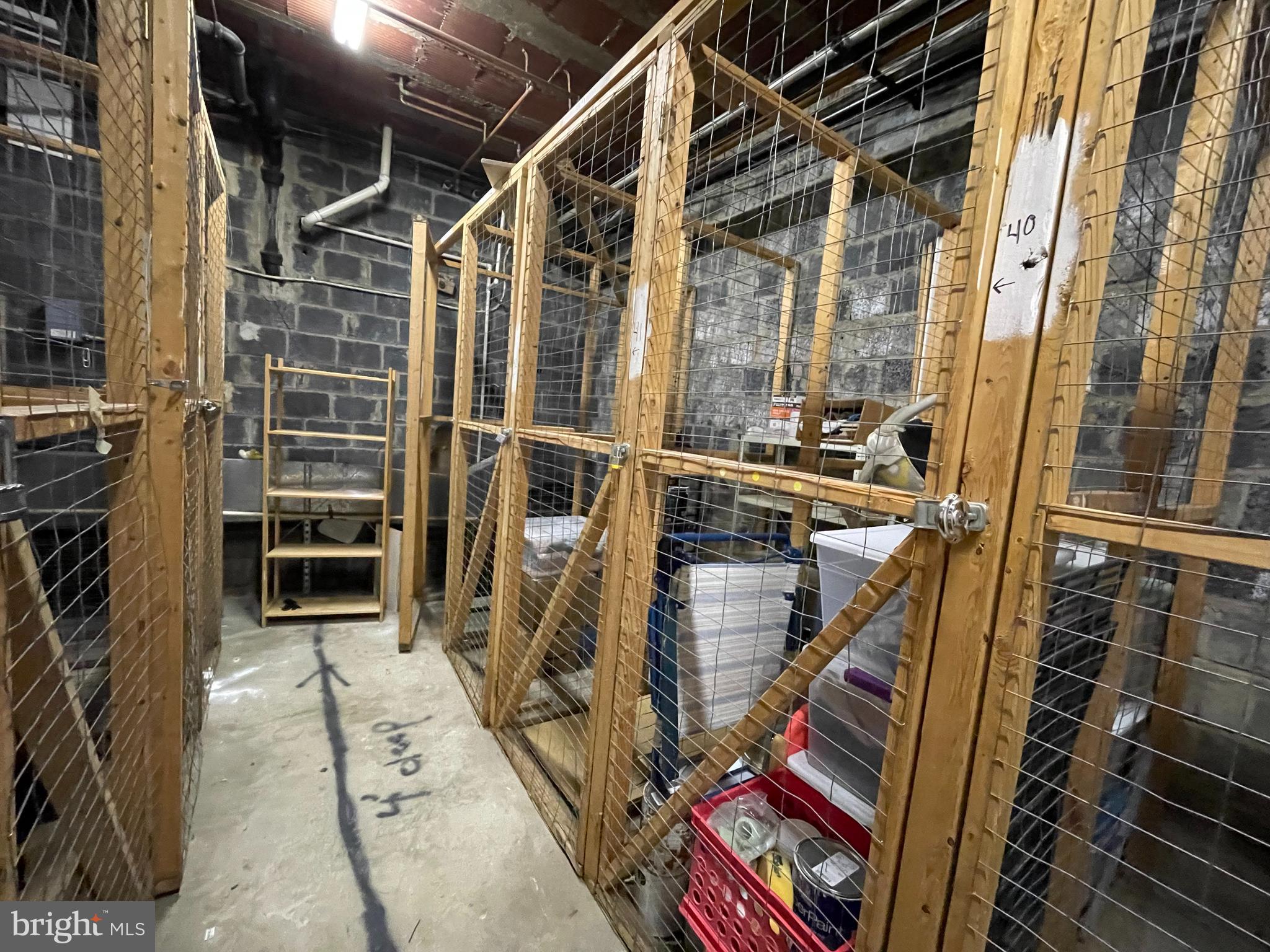 POTOWMACK CROSSING - Residential Lease