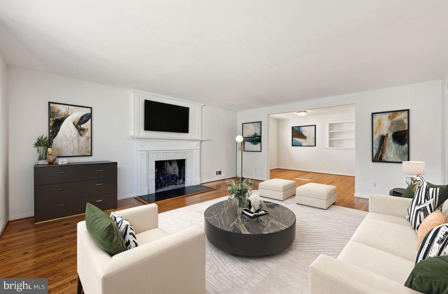 HOLLY HILL MANOR - Residential