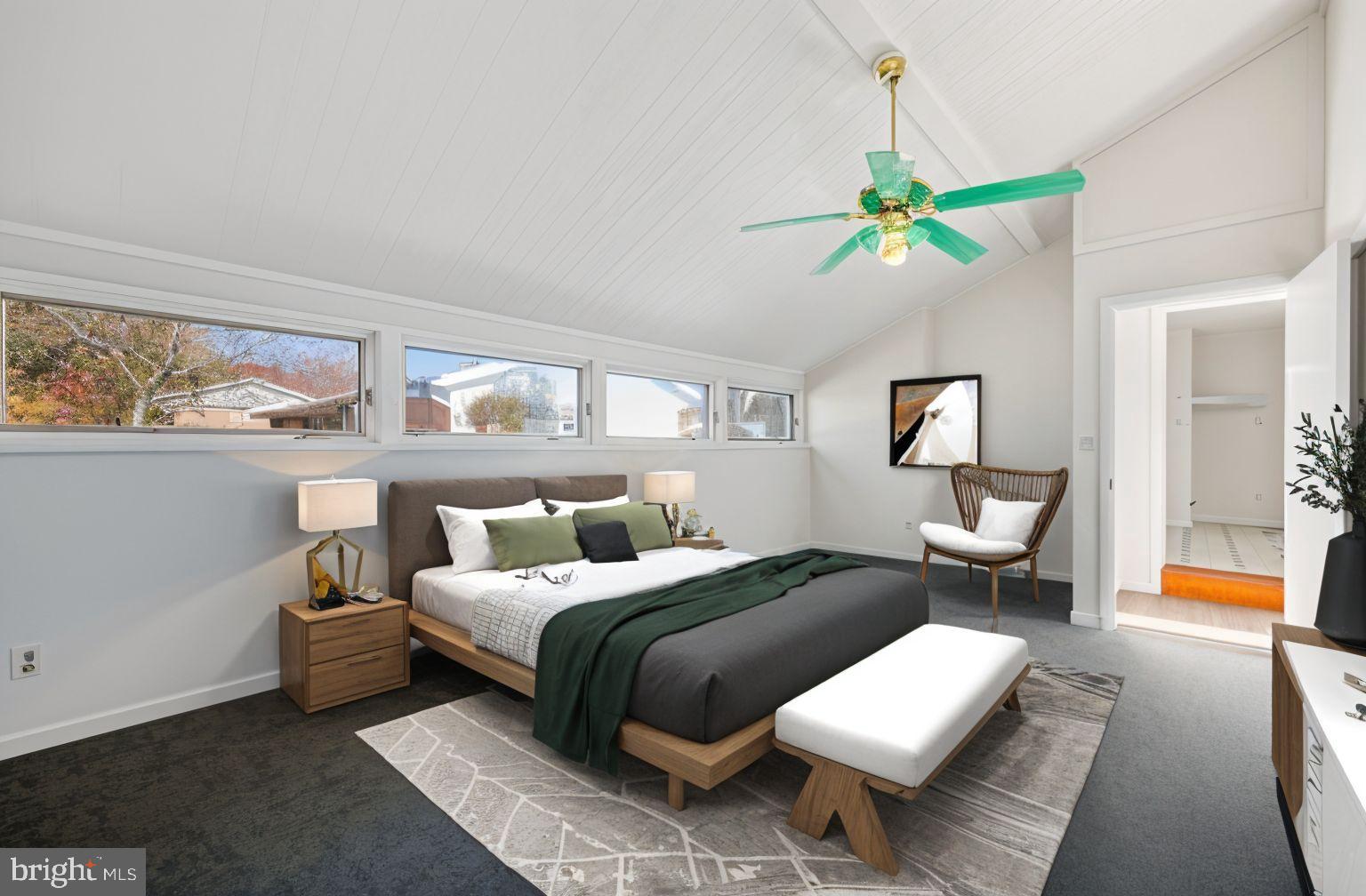 HOLLY HILL MANOR - Residential