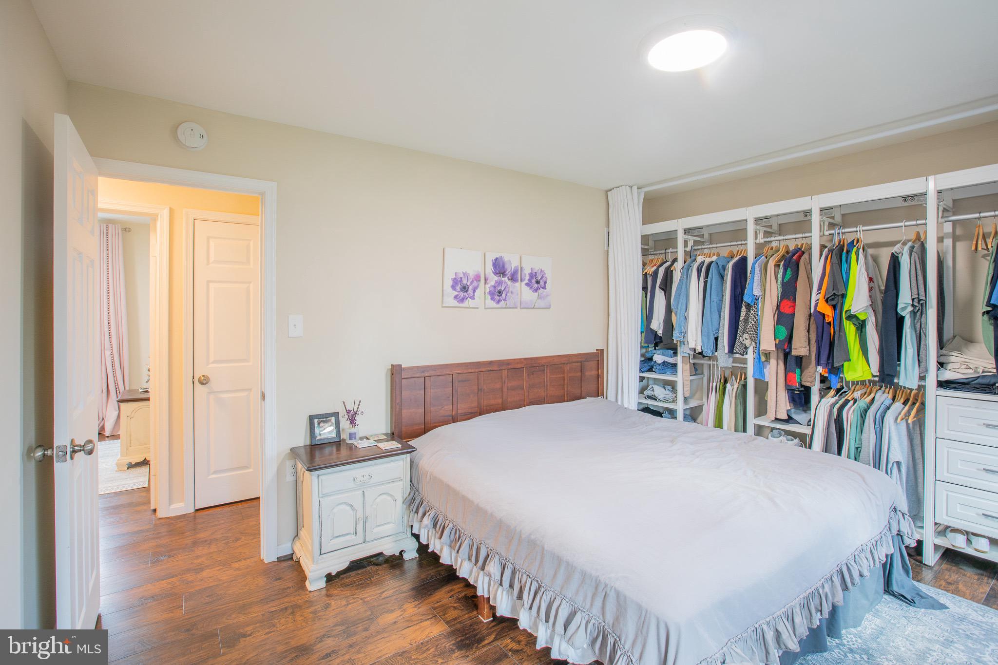 ROCKVILLE - Residential Lease