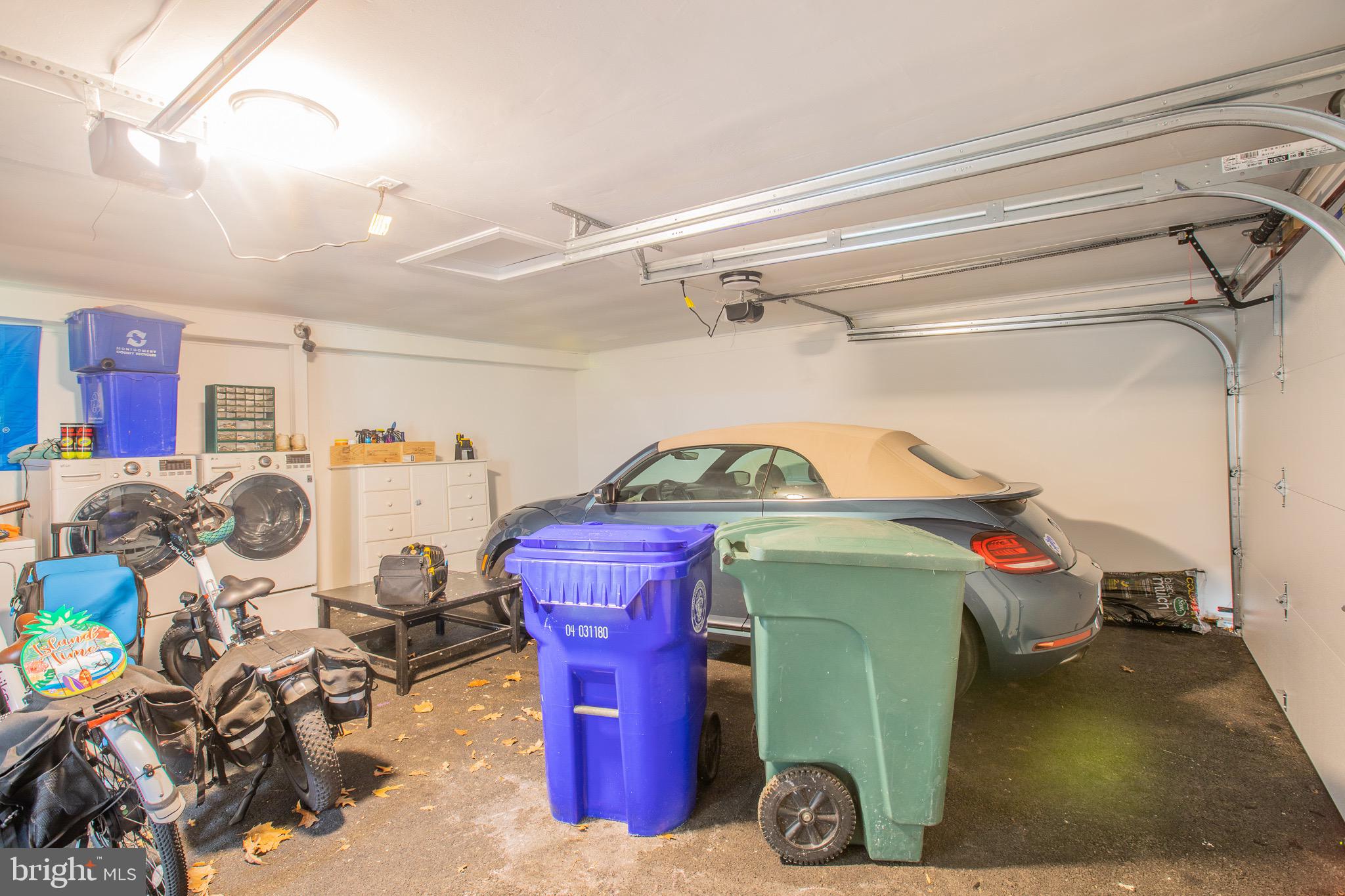 ROCKVILLE - Residential Lease