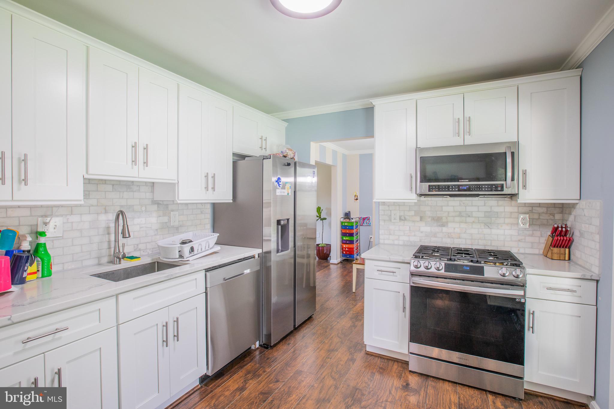 ROCKVILLE - Residential Lease