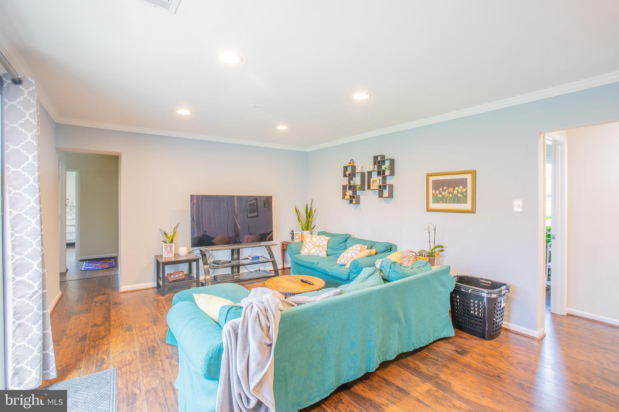 ROCKVILLE - Residential Lease