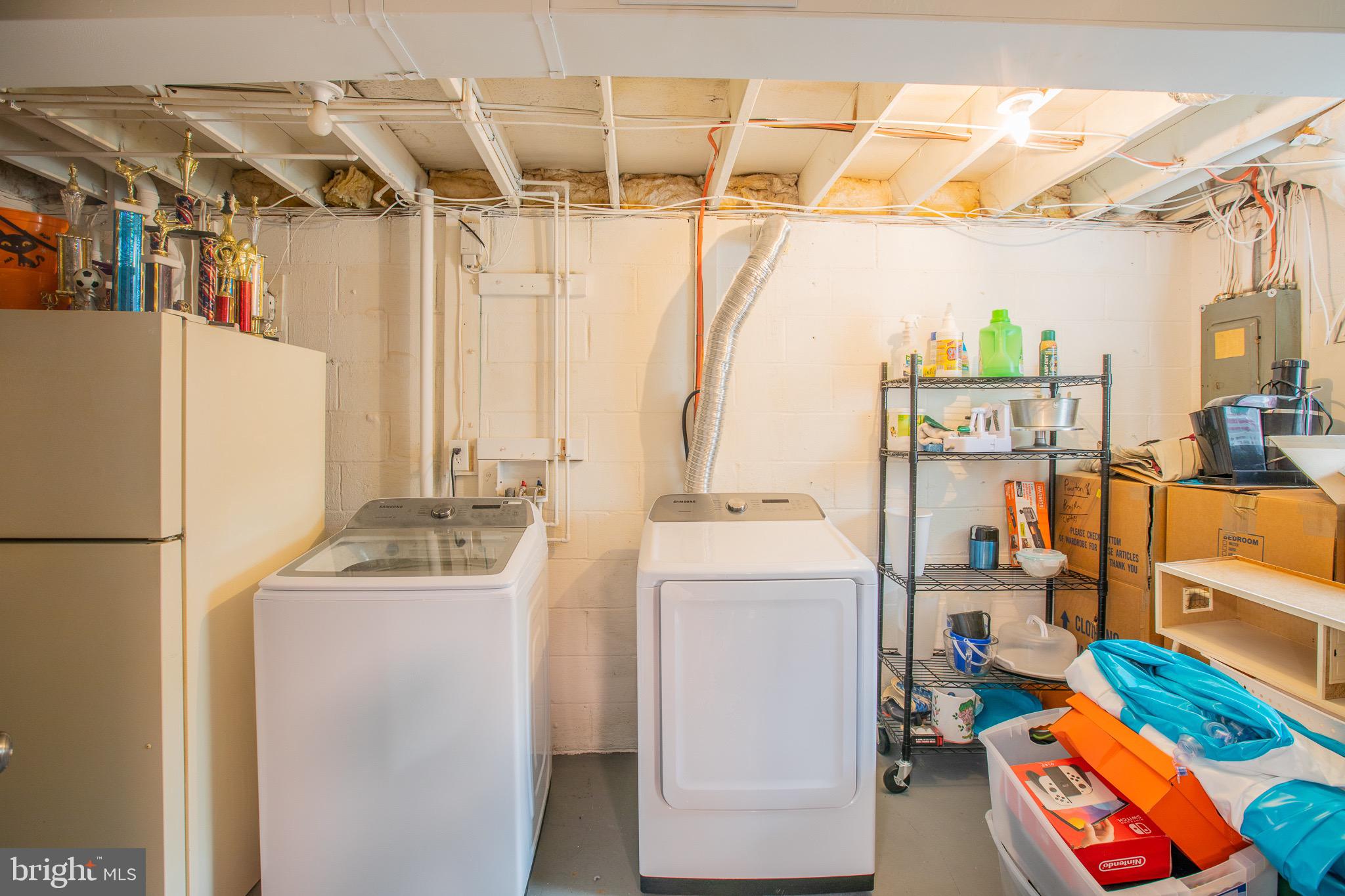 ROCKVILLE - Residential Lease