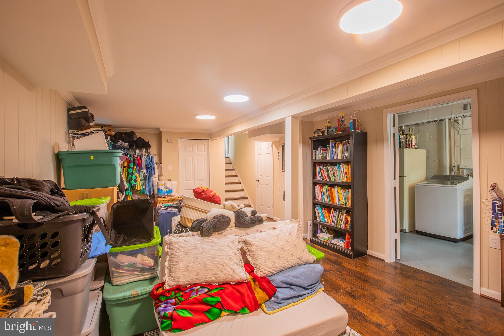 ROCKVILLE - Residential Lease