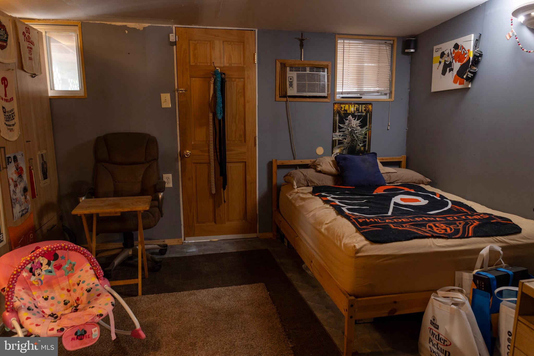 PORT RICHMOND - Residential