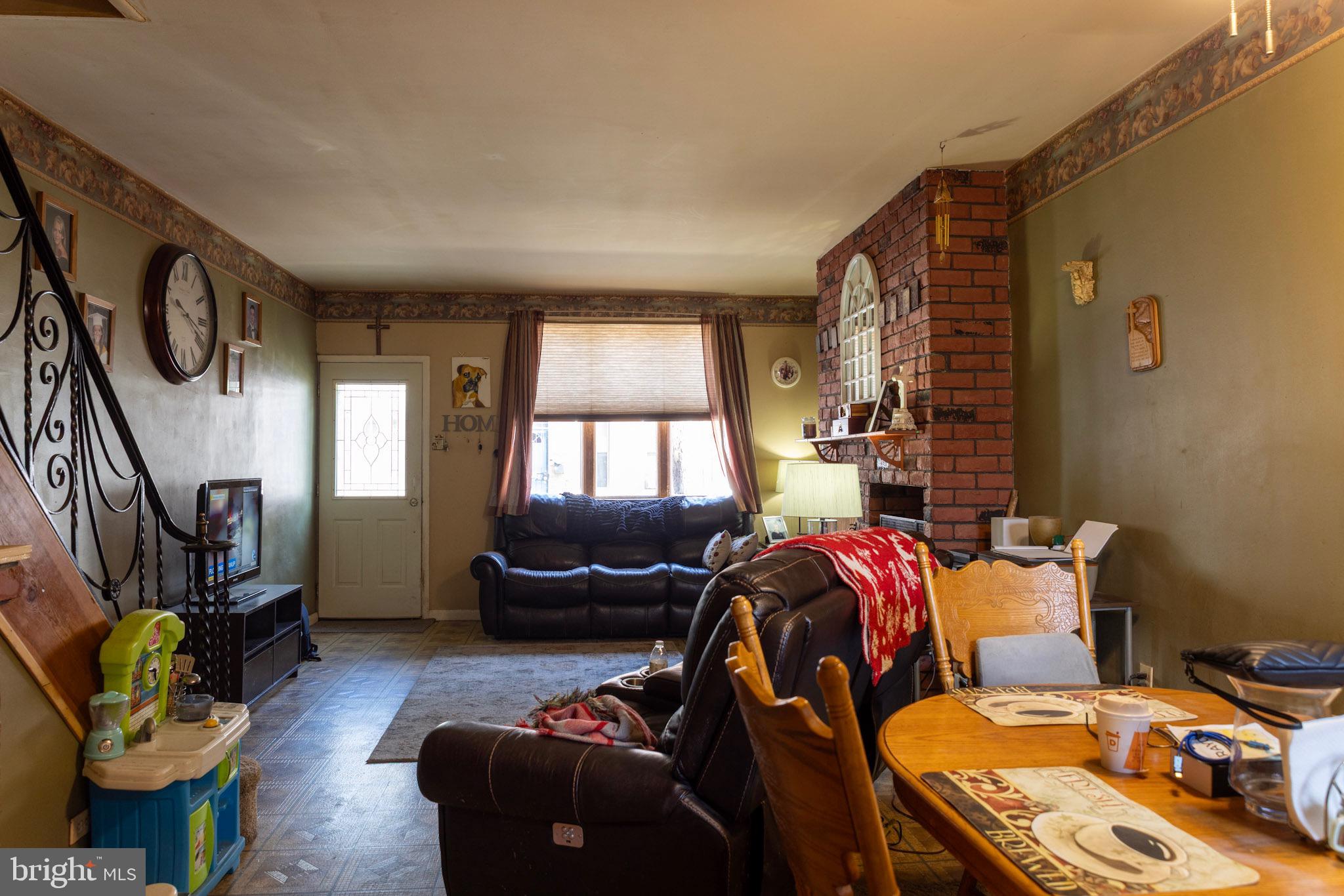 PORT RICHMOND - Residential