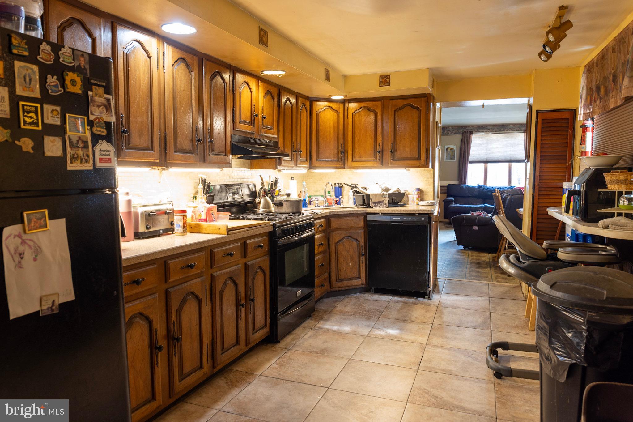 PORT RICHMOND - Residential