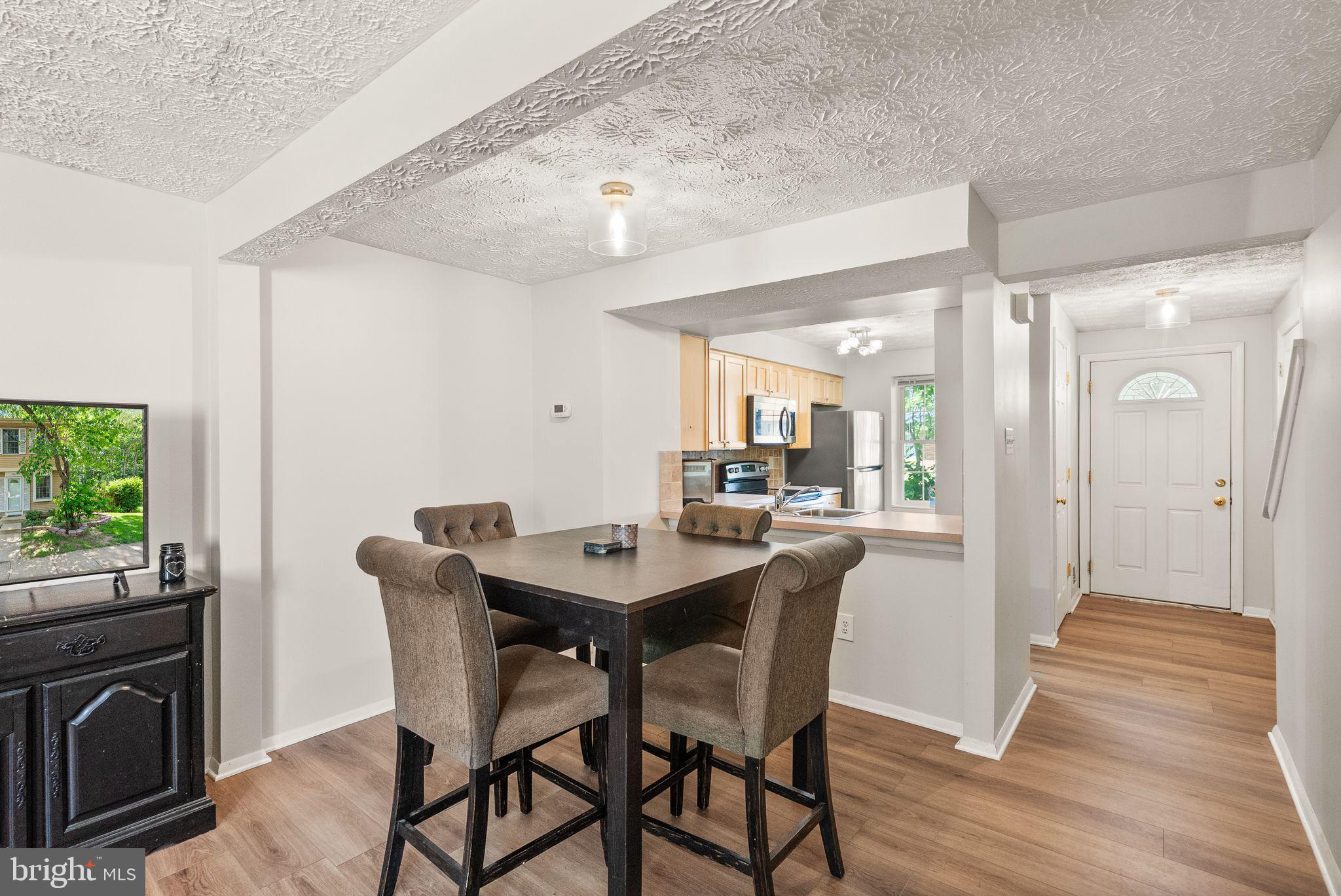 NEWINGTON FOREST - Residential