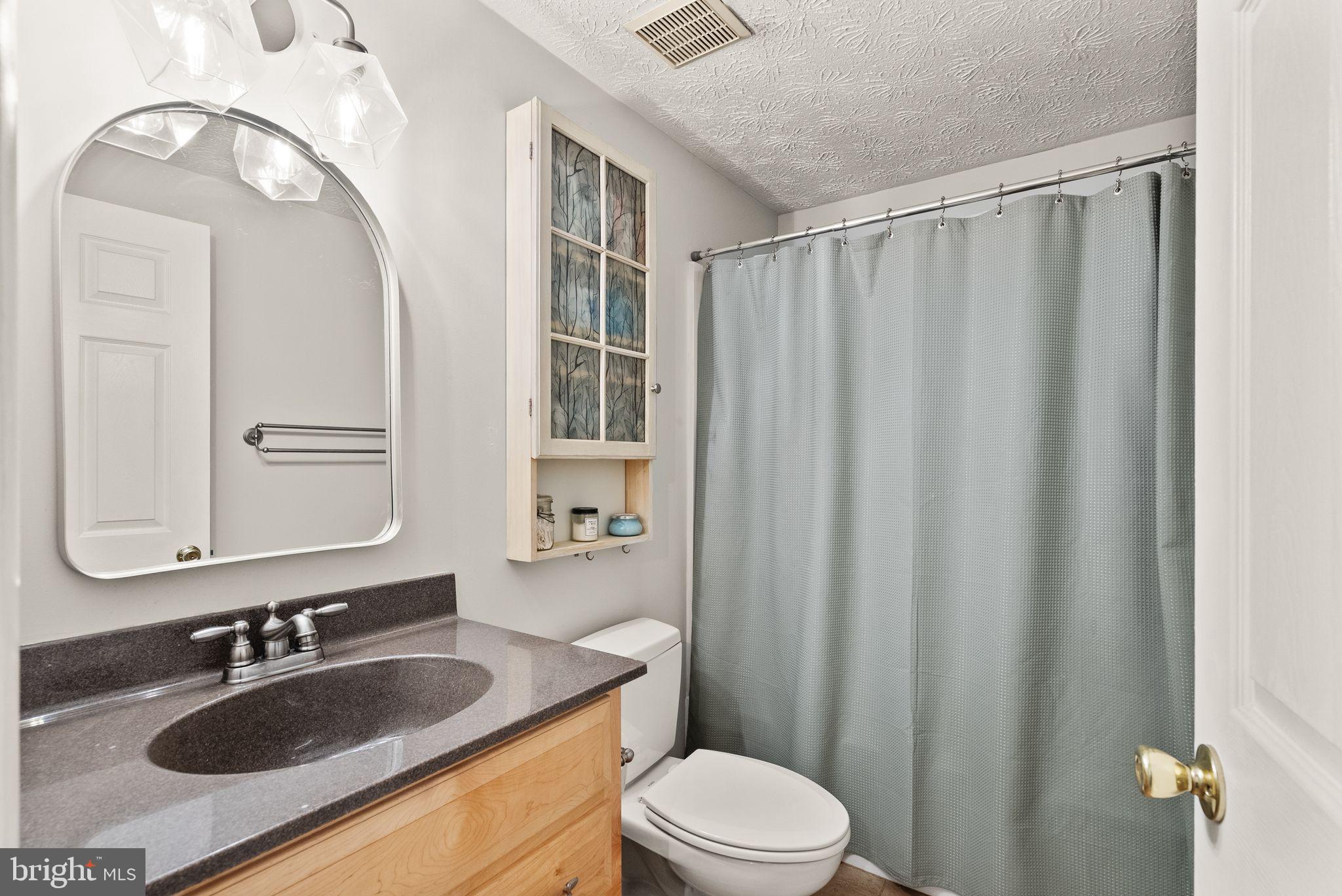 NEWINGTON FOREST - Residential