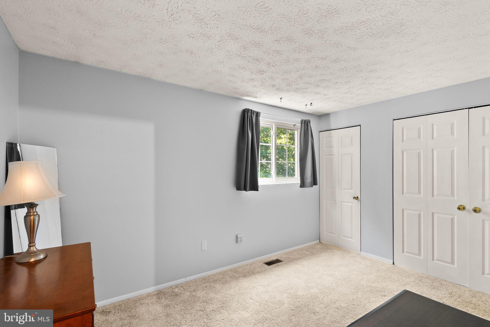 NEWINGTON FOREST - Residential