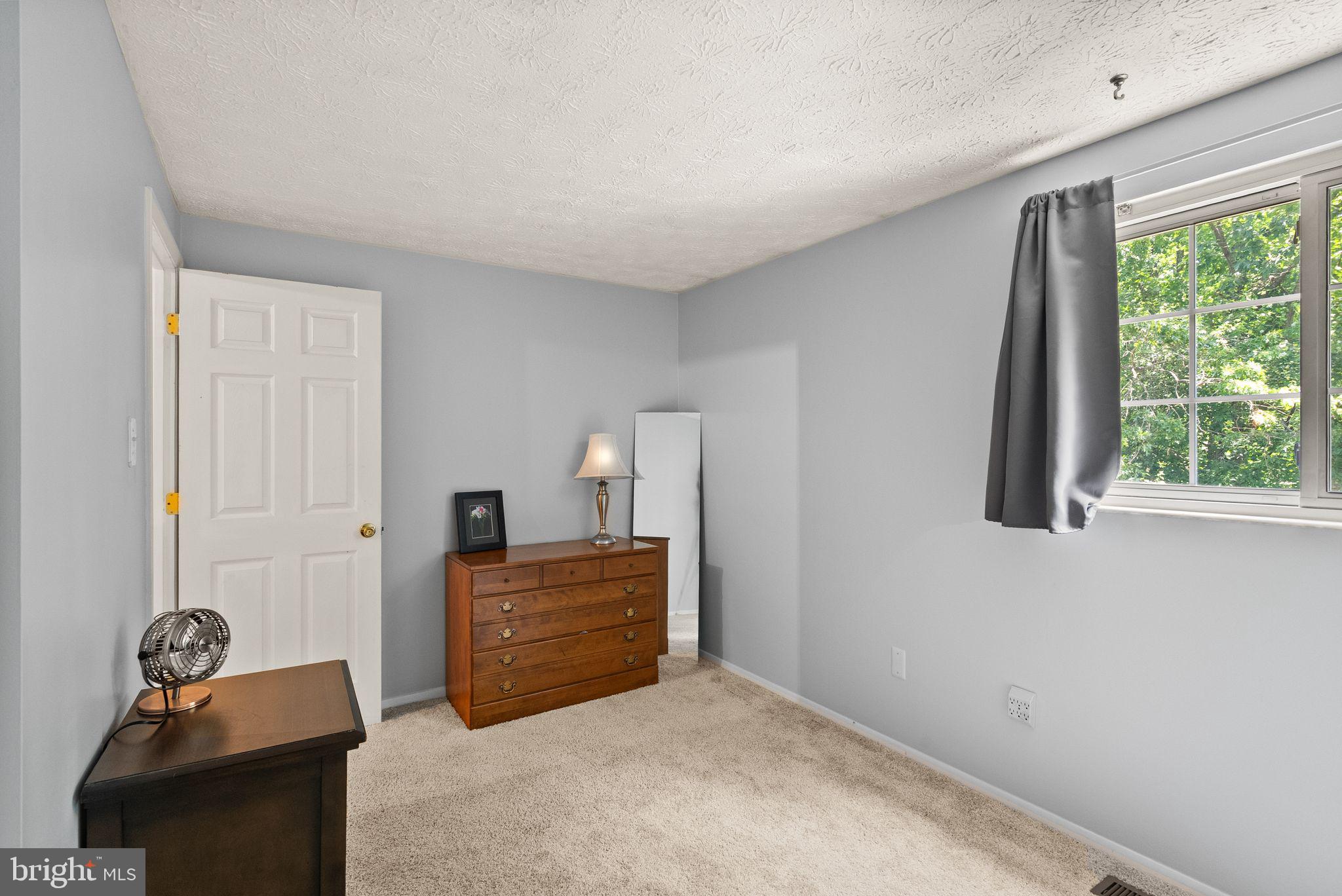 NEWINGTON FOREST - Residential