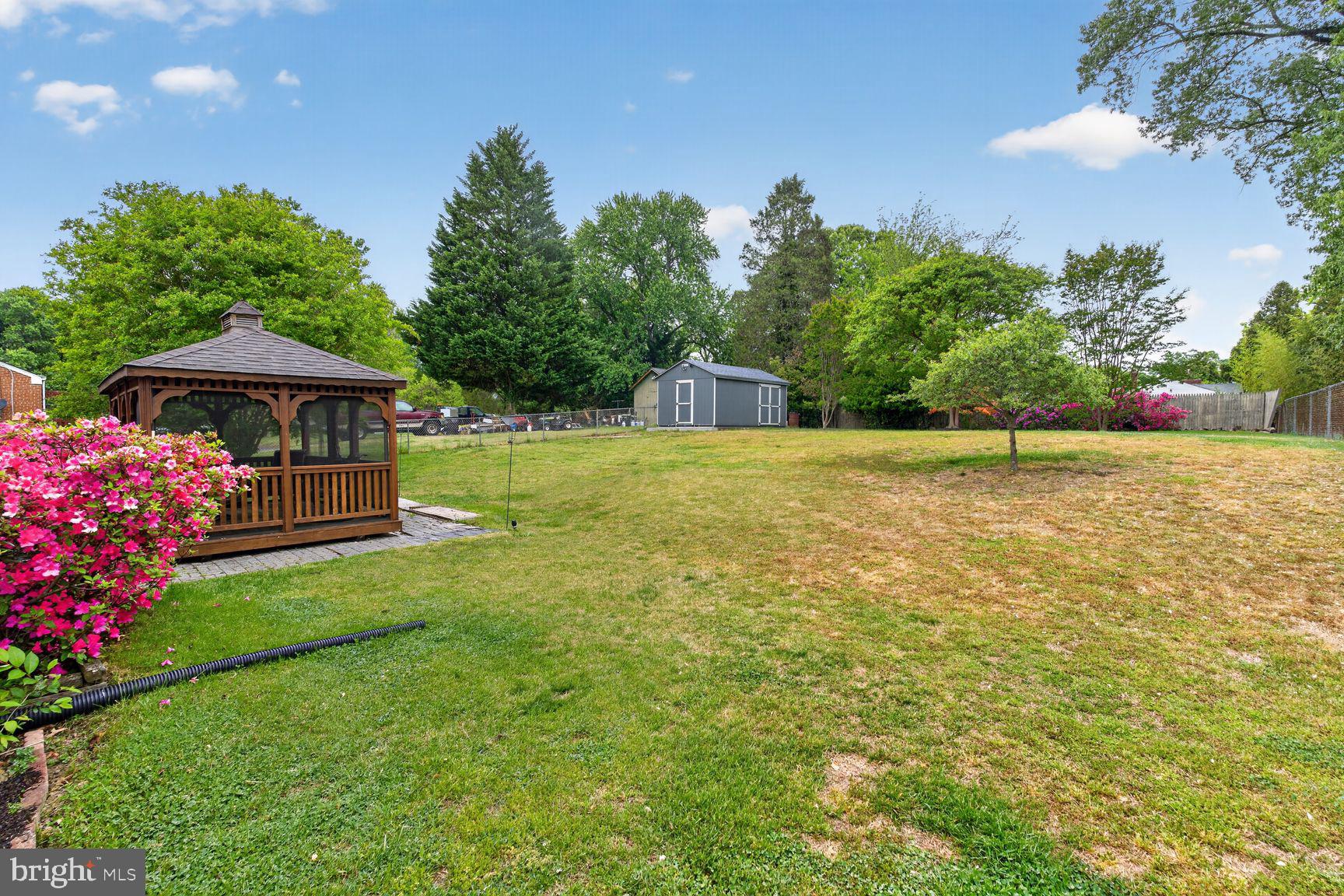 TEMPLE HILLS PARK - Residential