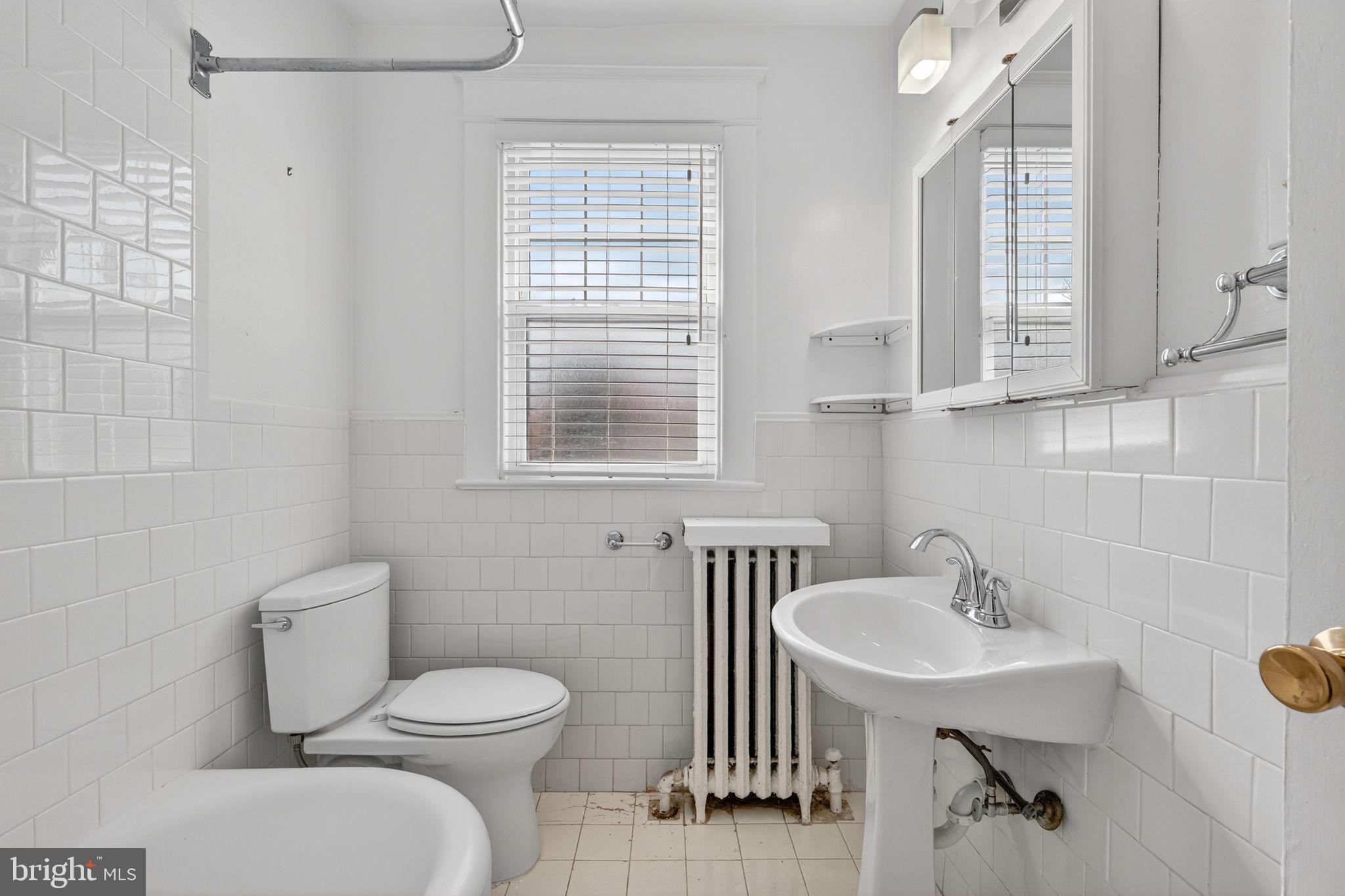 SILVER SPRING - Residential