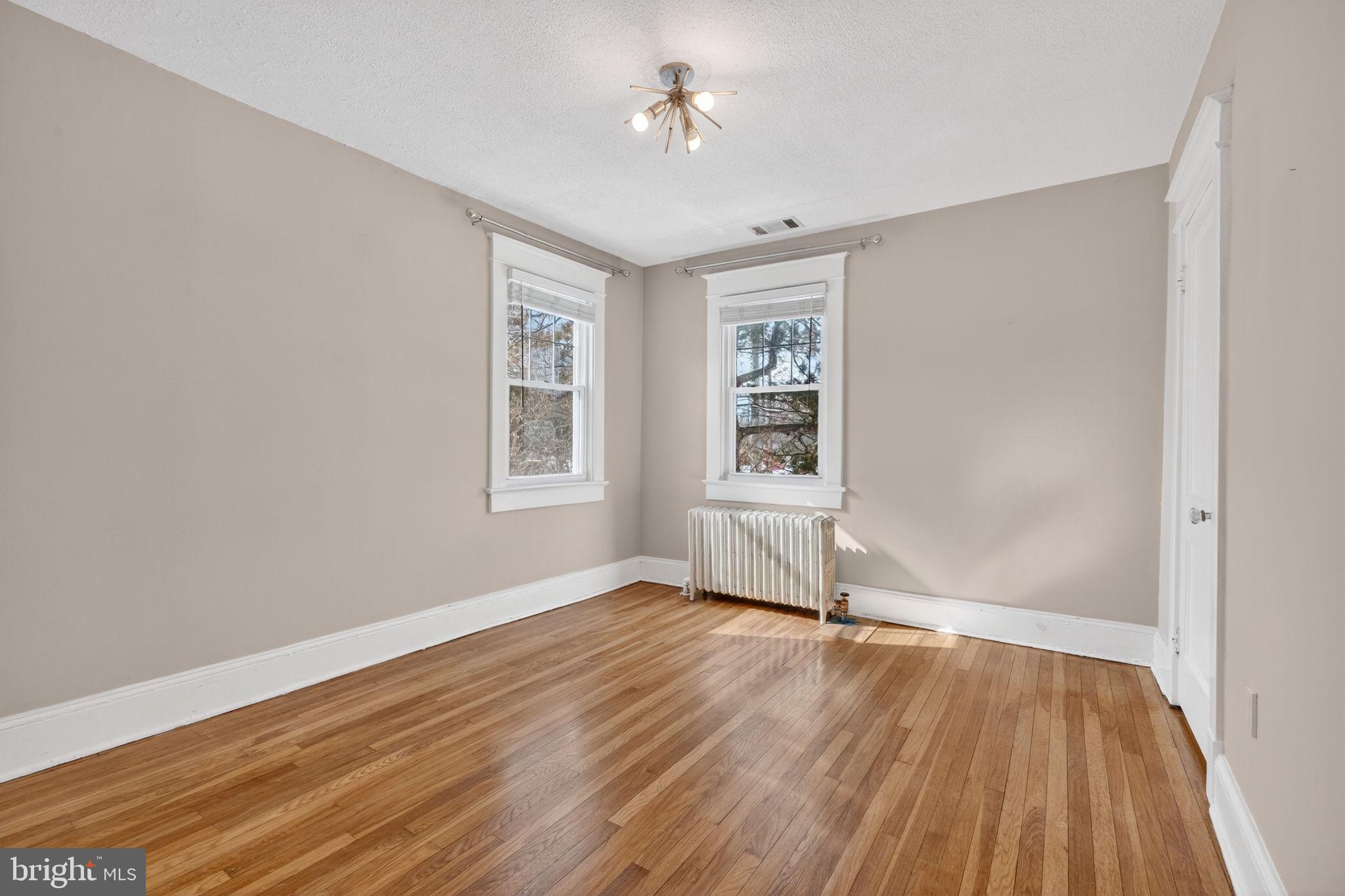 SILVER SPRING - Residential