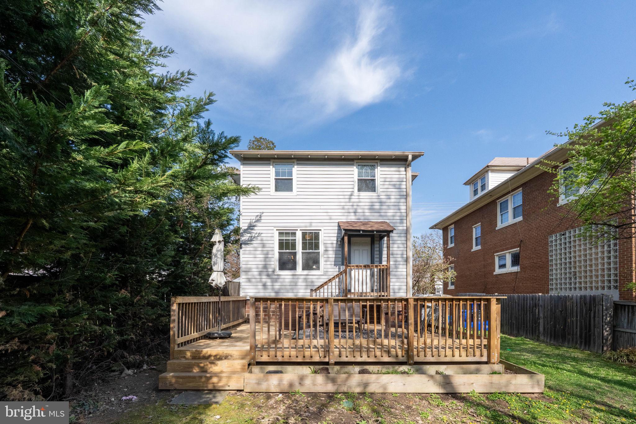 SILVER SPRING - Residential