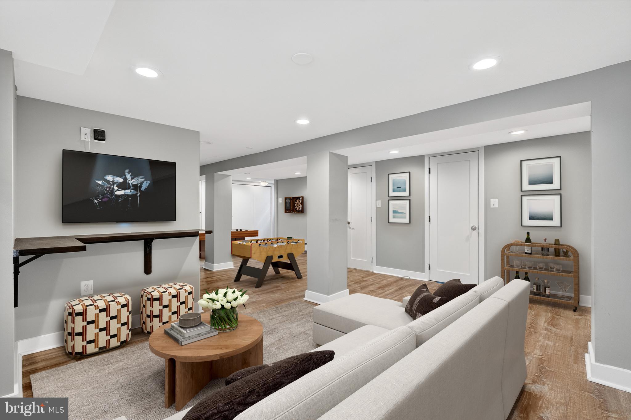 SILVER SPRING - Residential