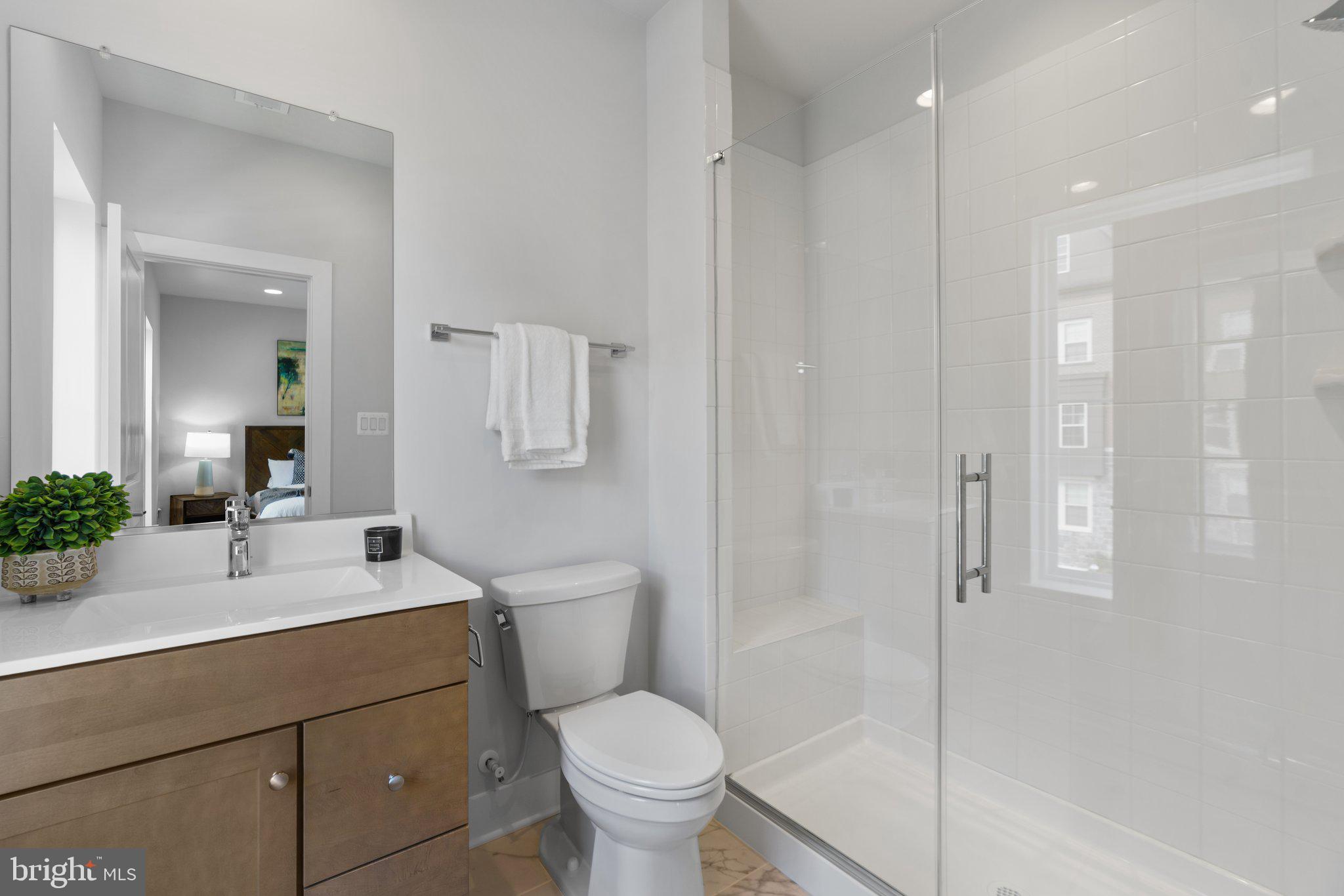 CROWN FARM - Residential