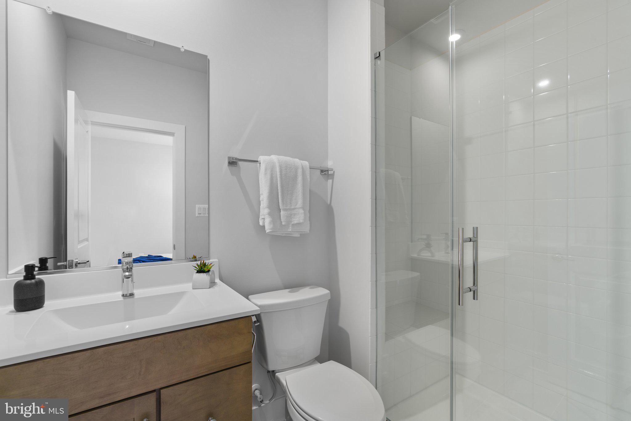 CROWN FARM - Residential