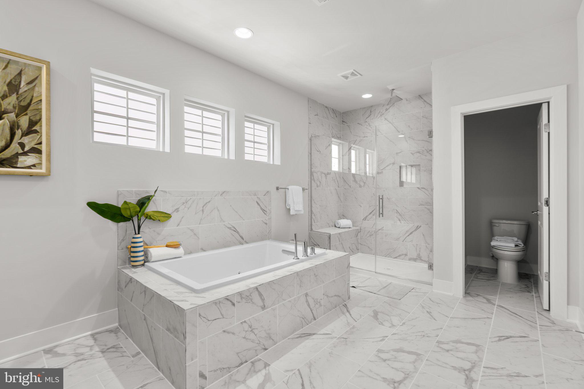 CROWN FARM - Residential