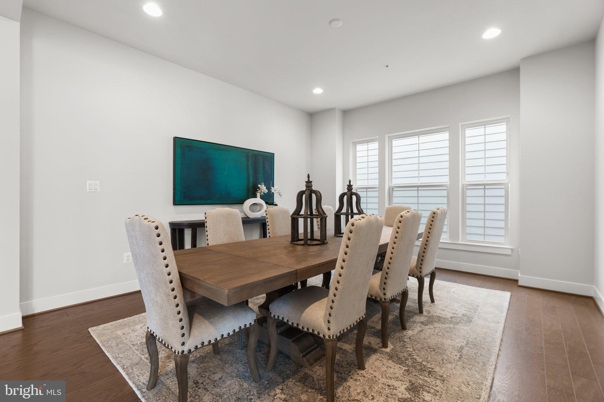 CROWN FARM - Residential