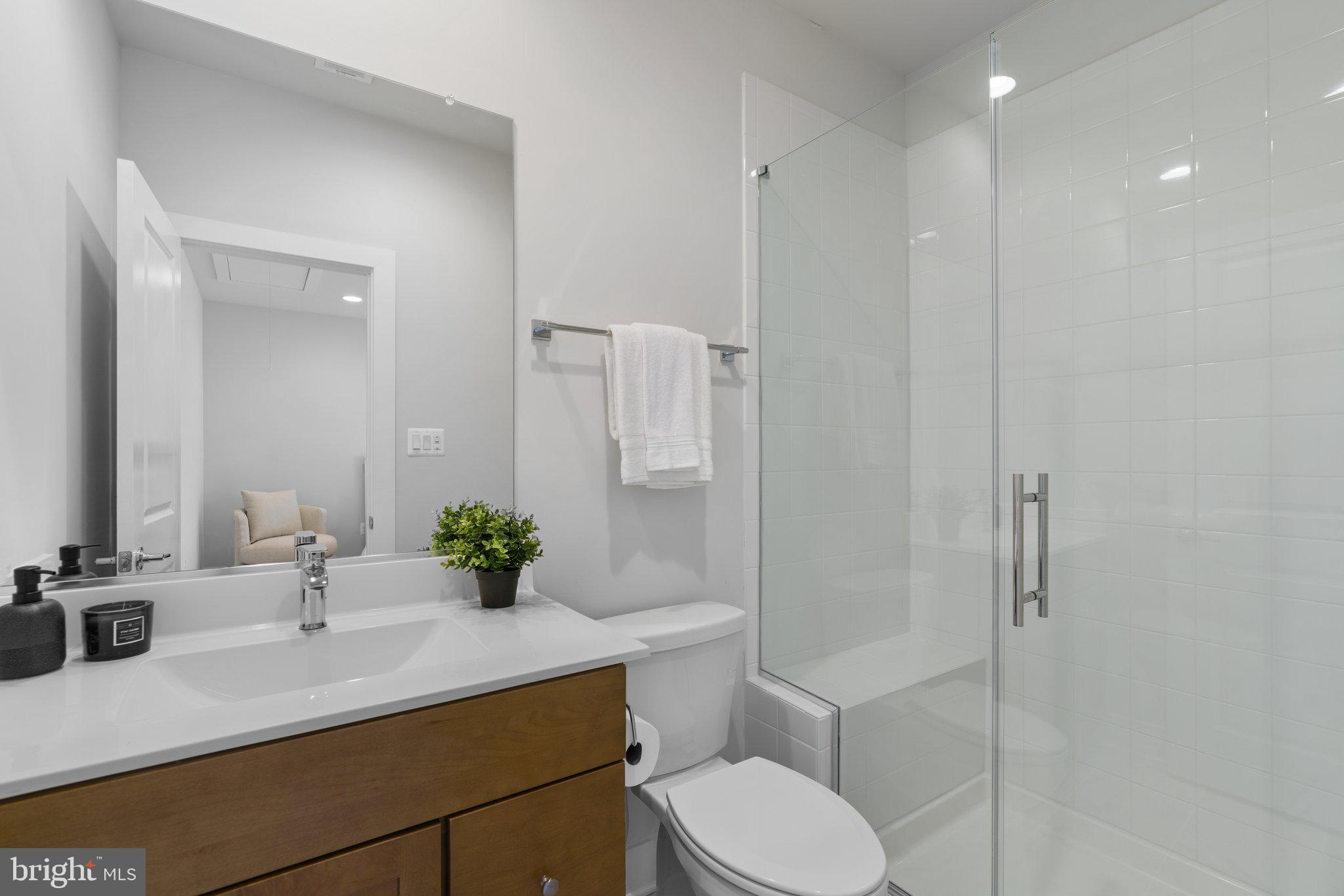 CROWN FARM - Residential