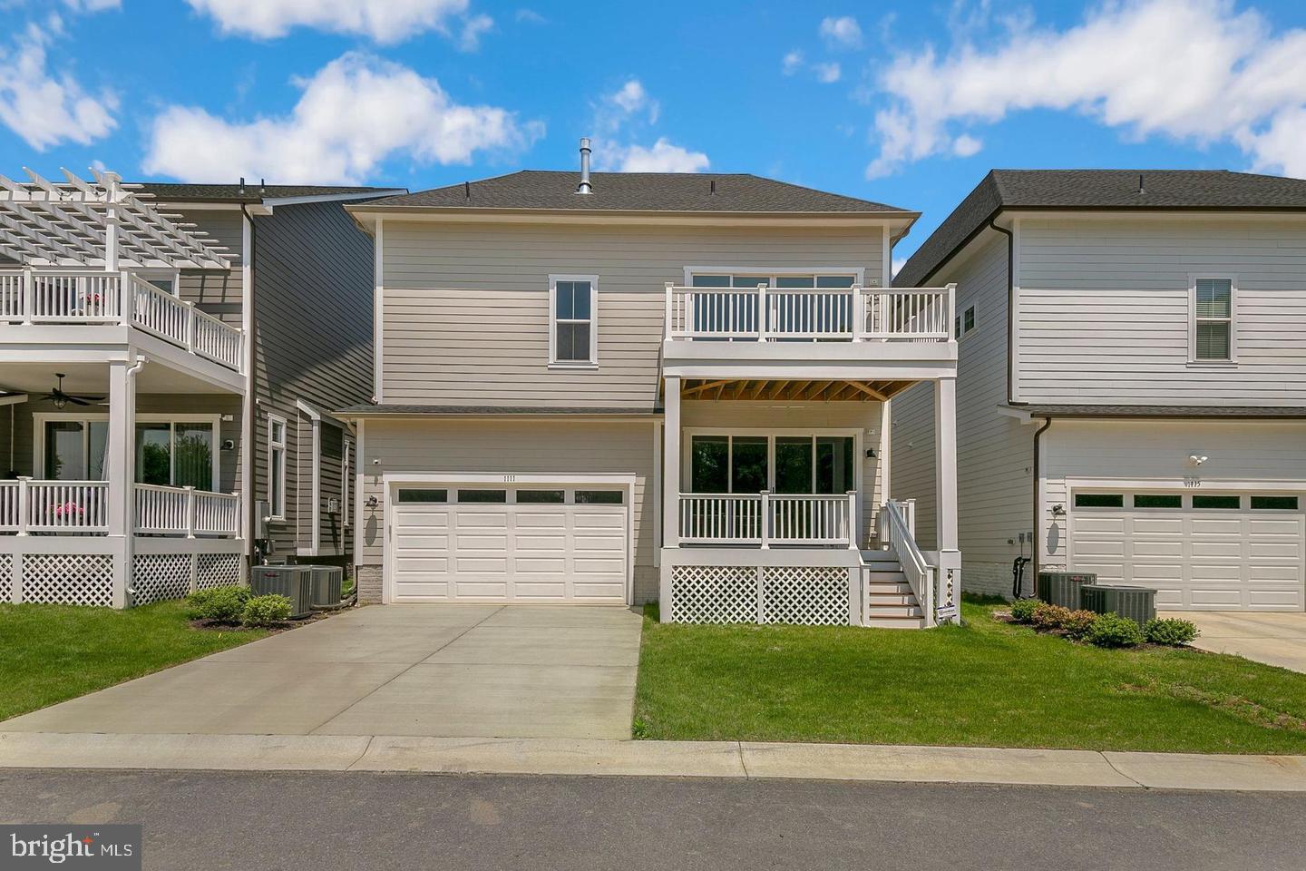 CROWN FARM - Residential