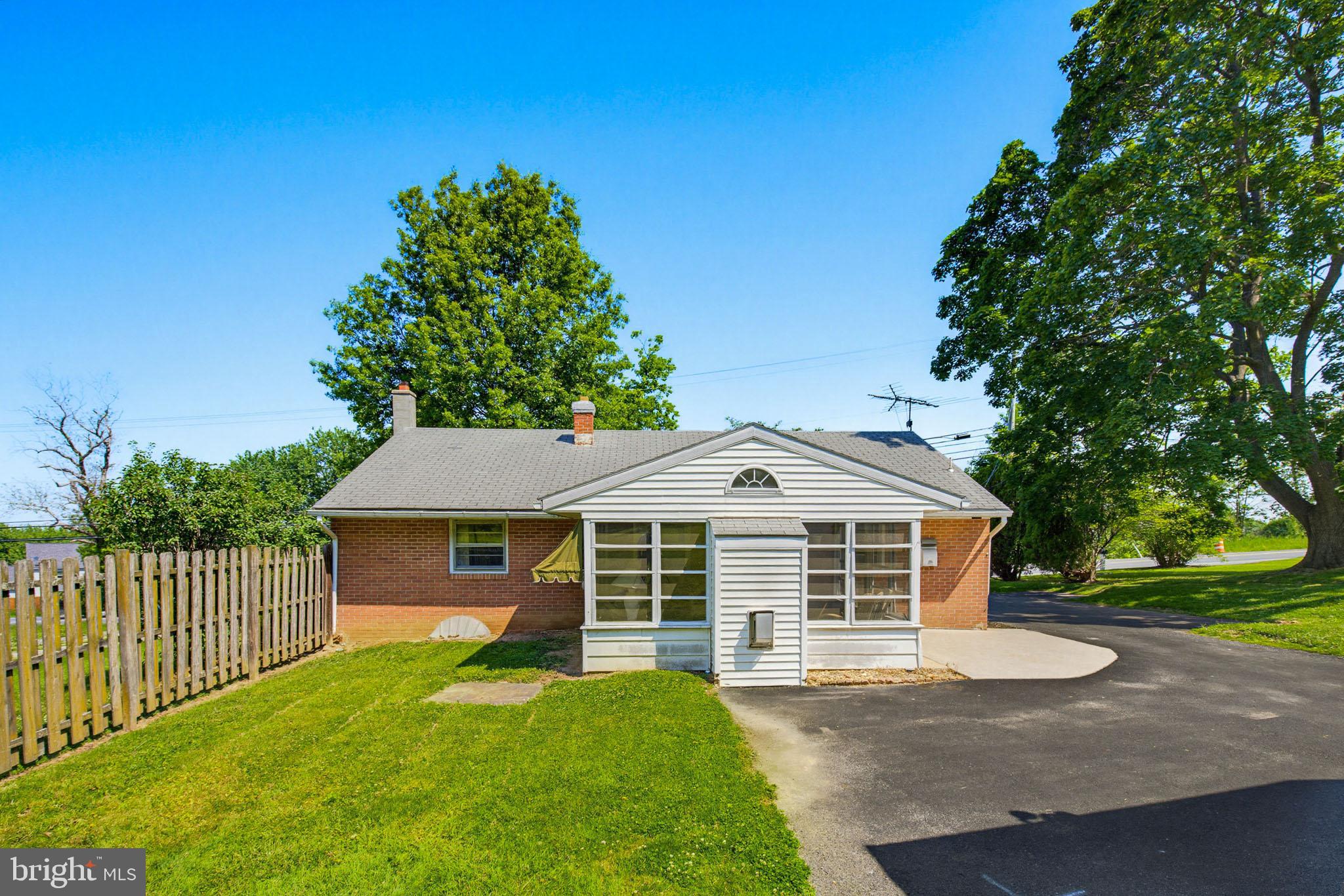 4066 MARIETTA AVENUE