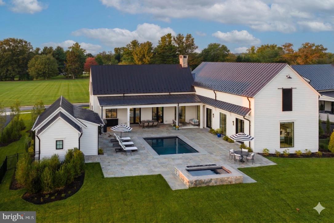 RESIDENCES AT SALAMANDER - Residential