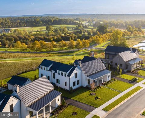 604 MARTINGALE RIDGE DRIVE MIDDLEBURG VA 20117