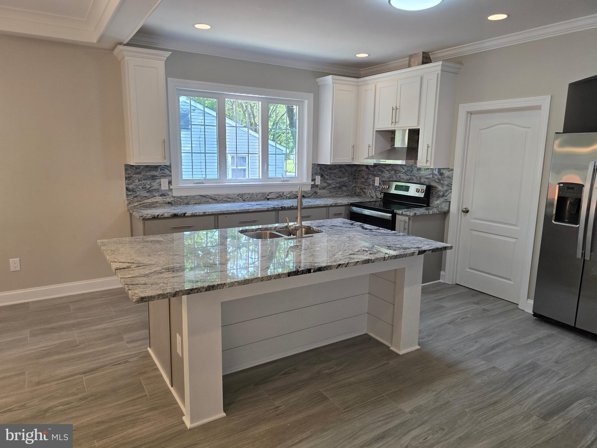 MANOKIN - Residential