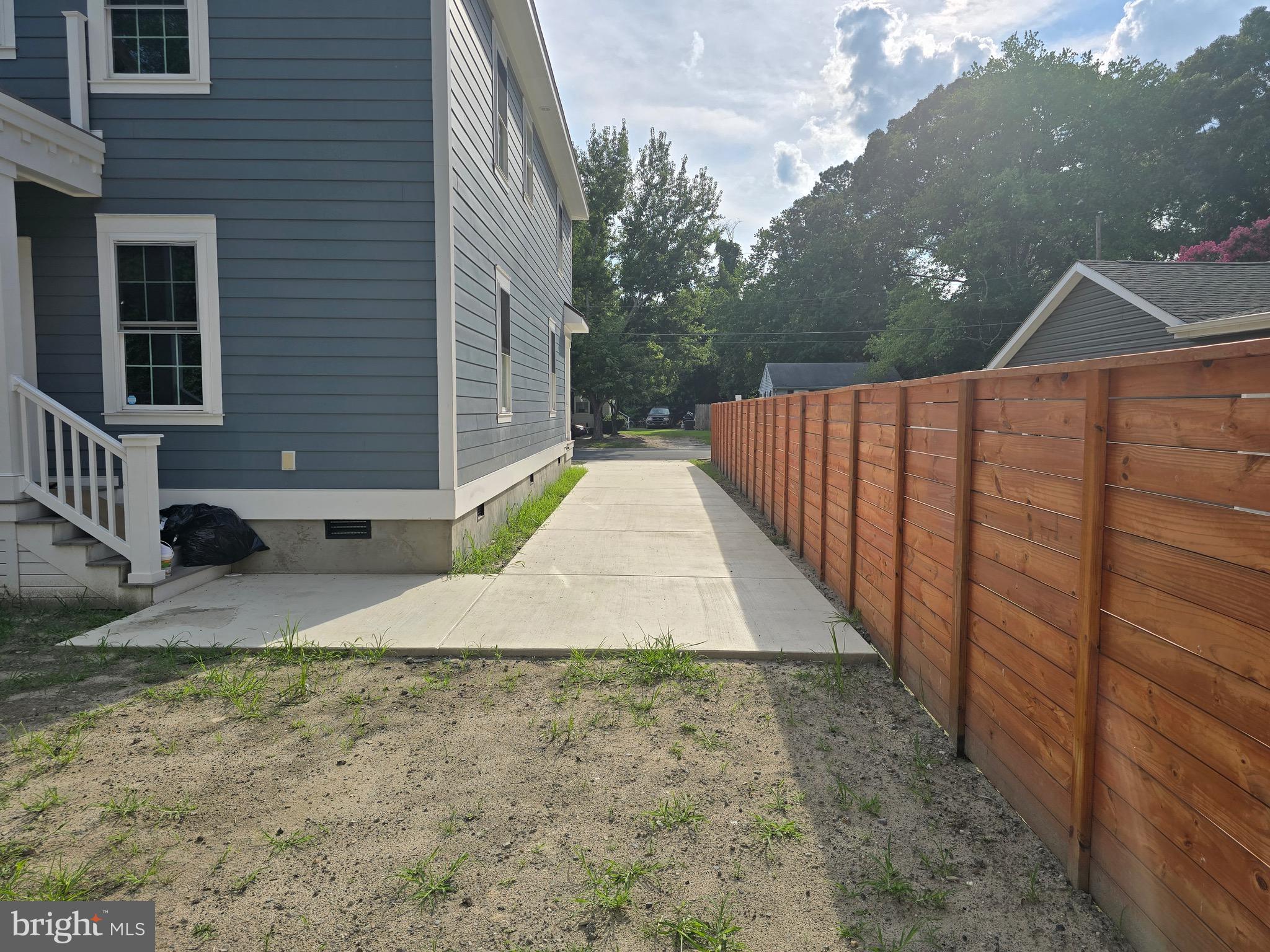 MANOKIN - Residential